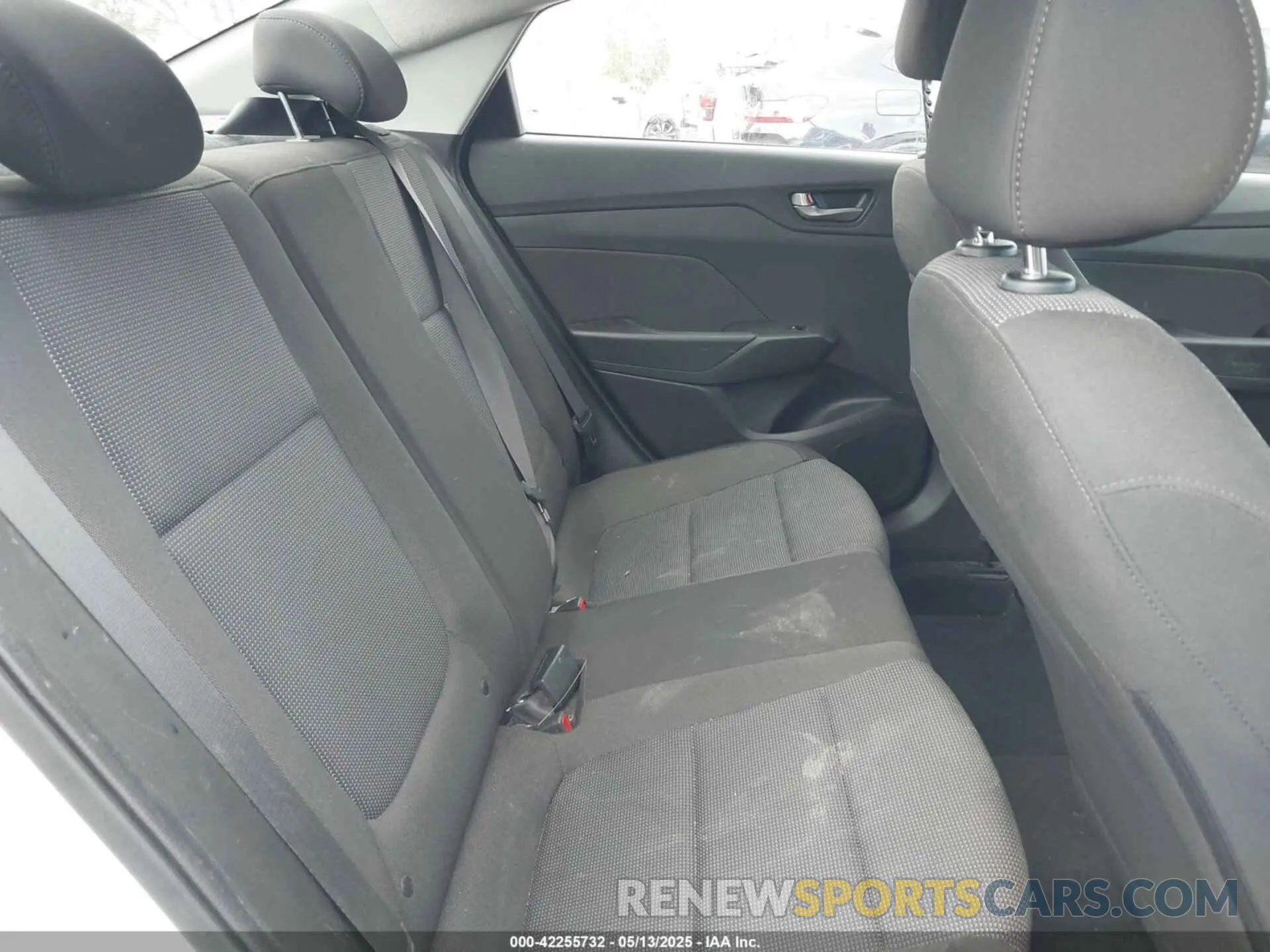 8 Photograph of a damaged car 3KPC24A67NE177354 HYUNDAI ACCENT 2022