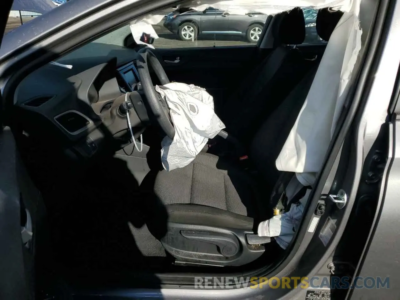 7 Photograph of a damaged car 3KPC24A67NE183669 HYUNDAI ACCENT 2022