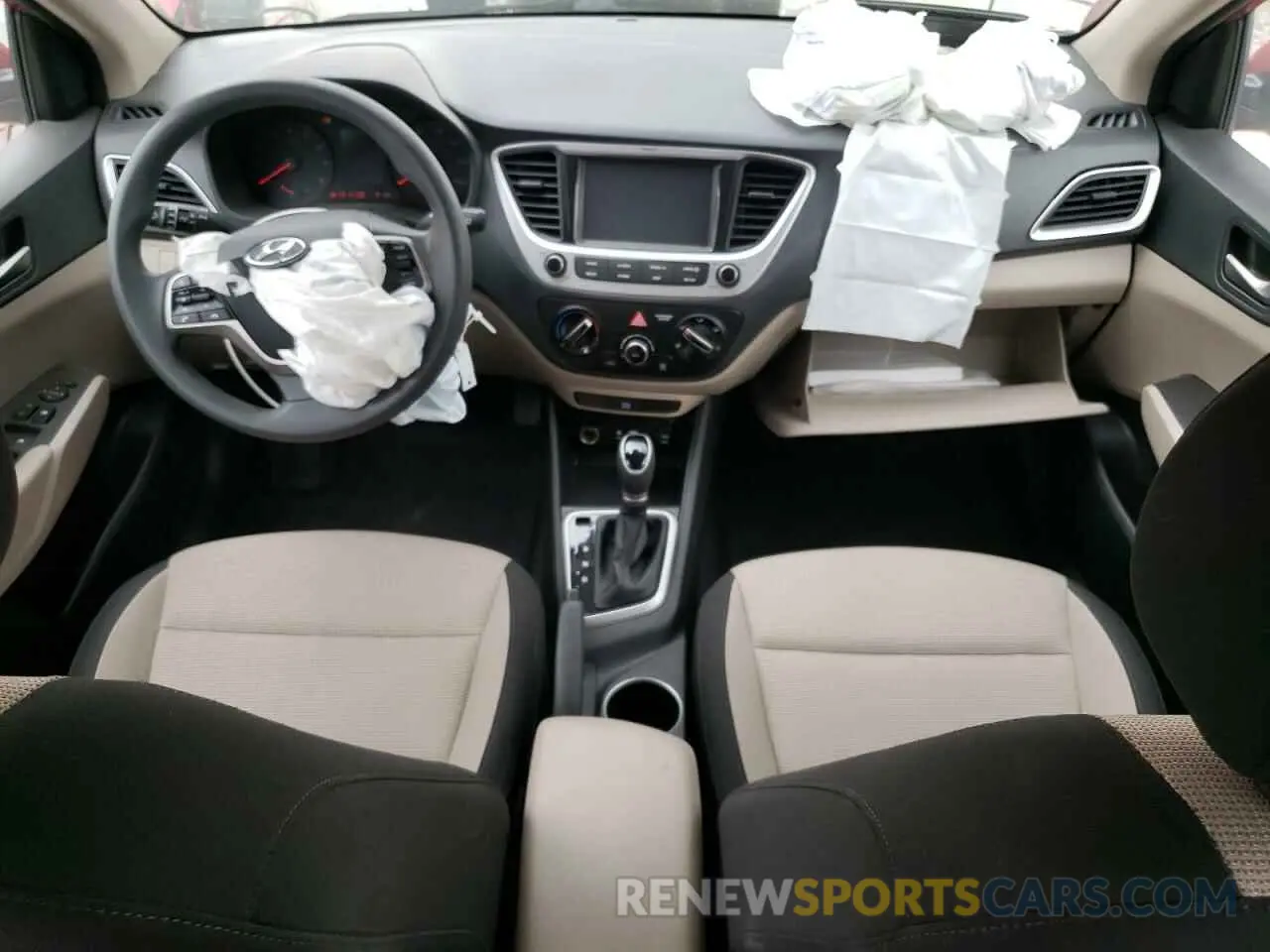 8 Photograph of a damaged car 3KPC24A67NE187575 HYUNDAI ACCENT 2022