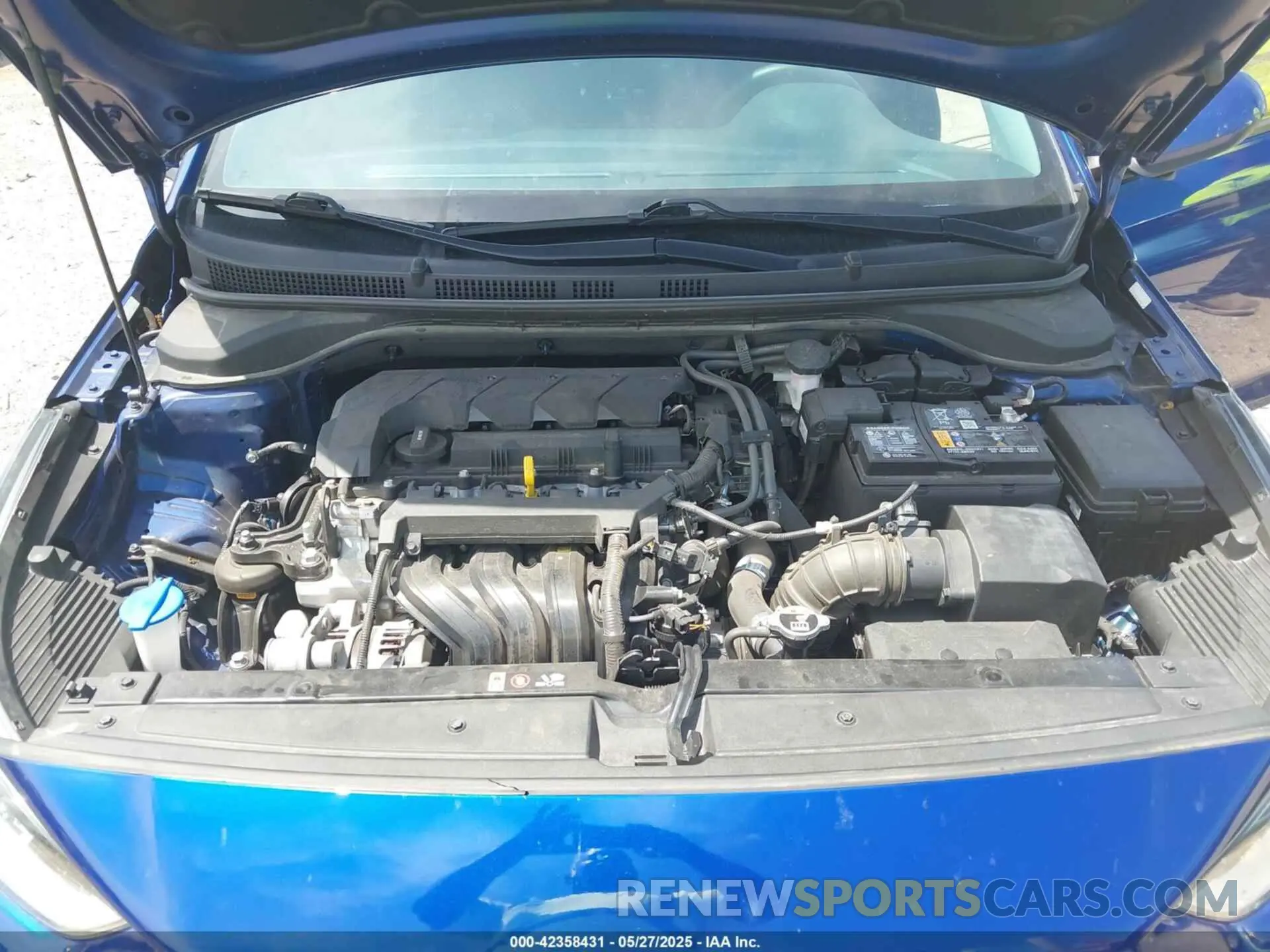 10 Photograph of a damaged car 3KPC24A68NE163897 HYUNDAI ACCENT 2022