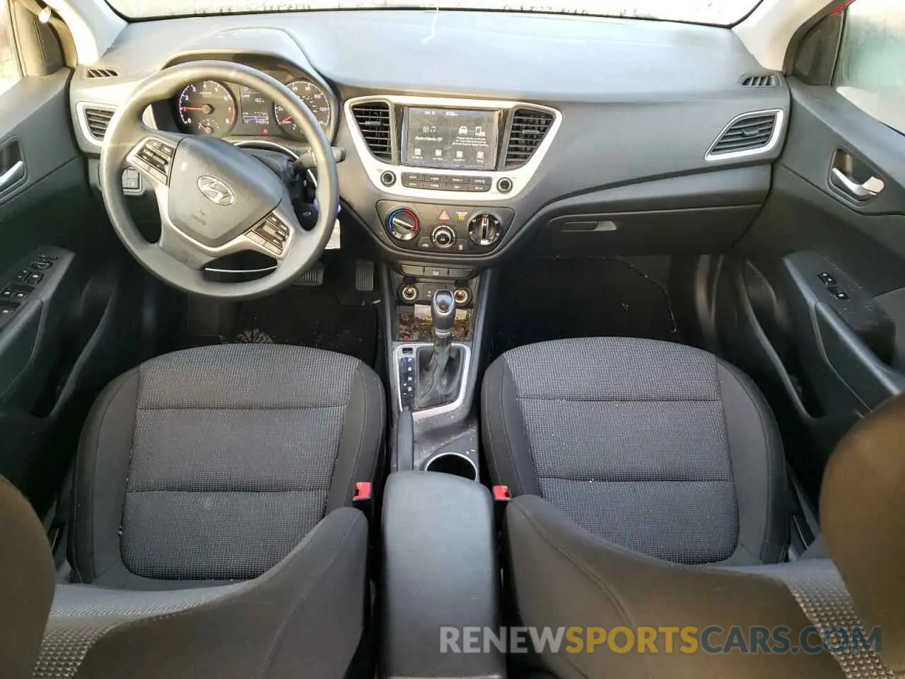 8 Photograph of a damaged car 3KPC24A69NE160832 HYUNDAI ACCENT 2022