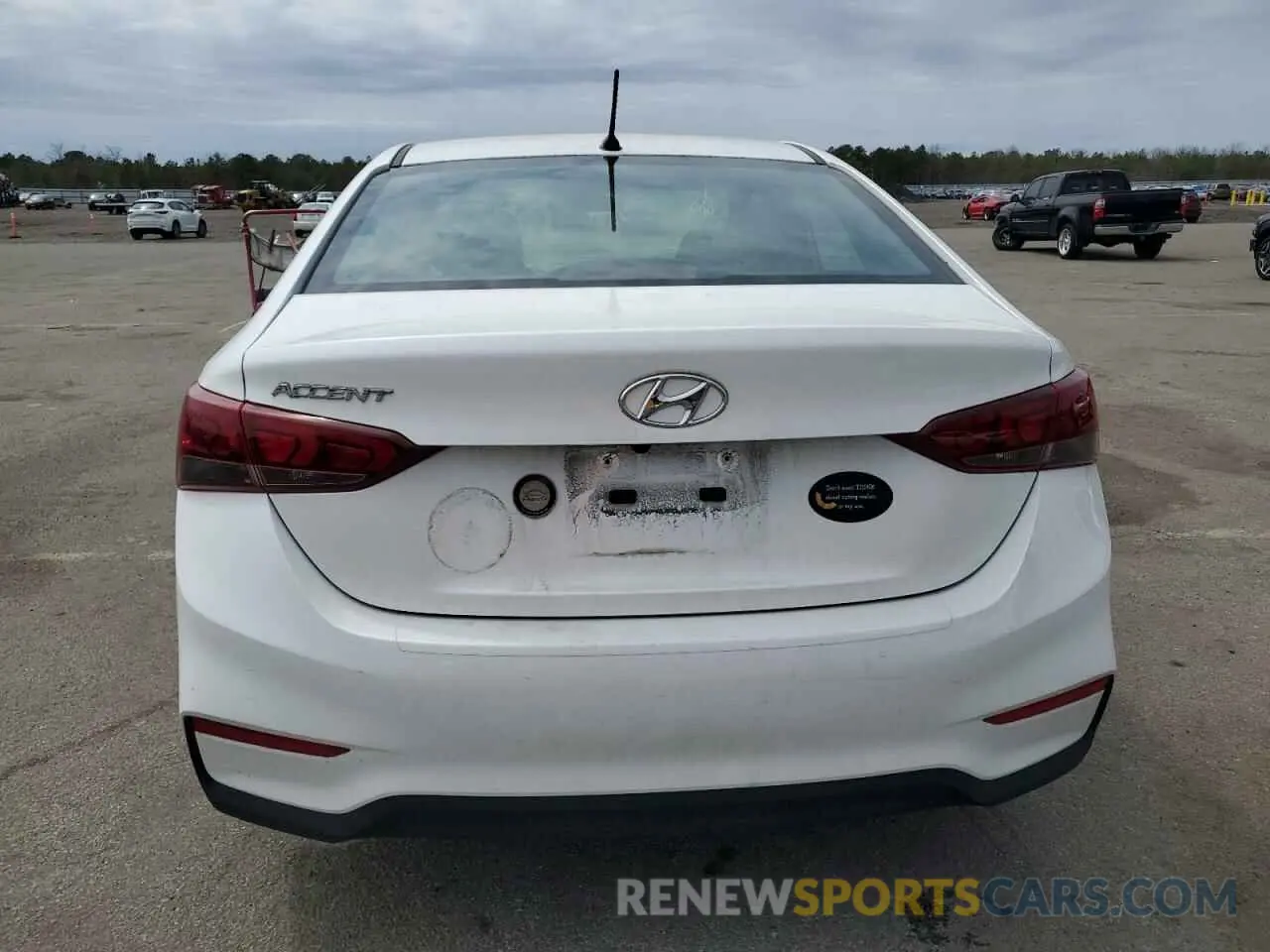 6 Photograph of a damaged car 3KPC24A69NE161012 HYUNDAI ACCENT 2022