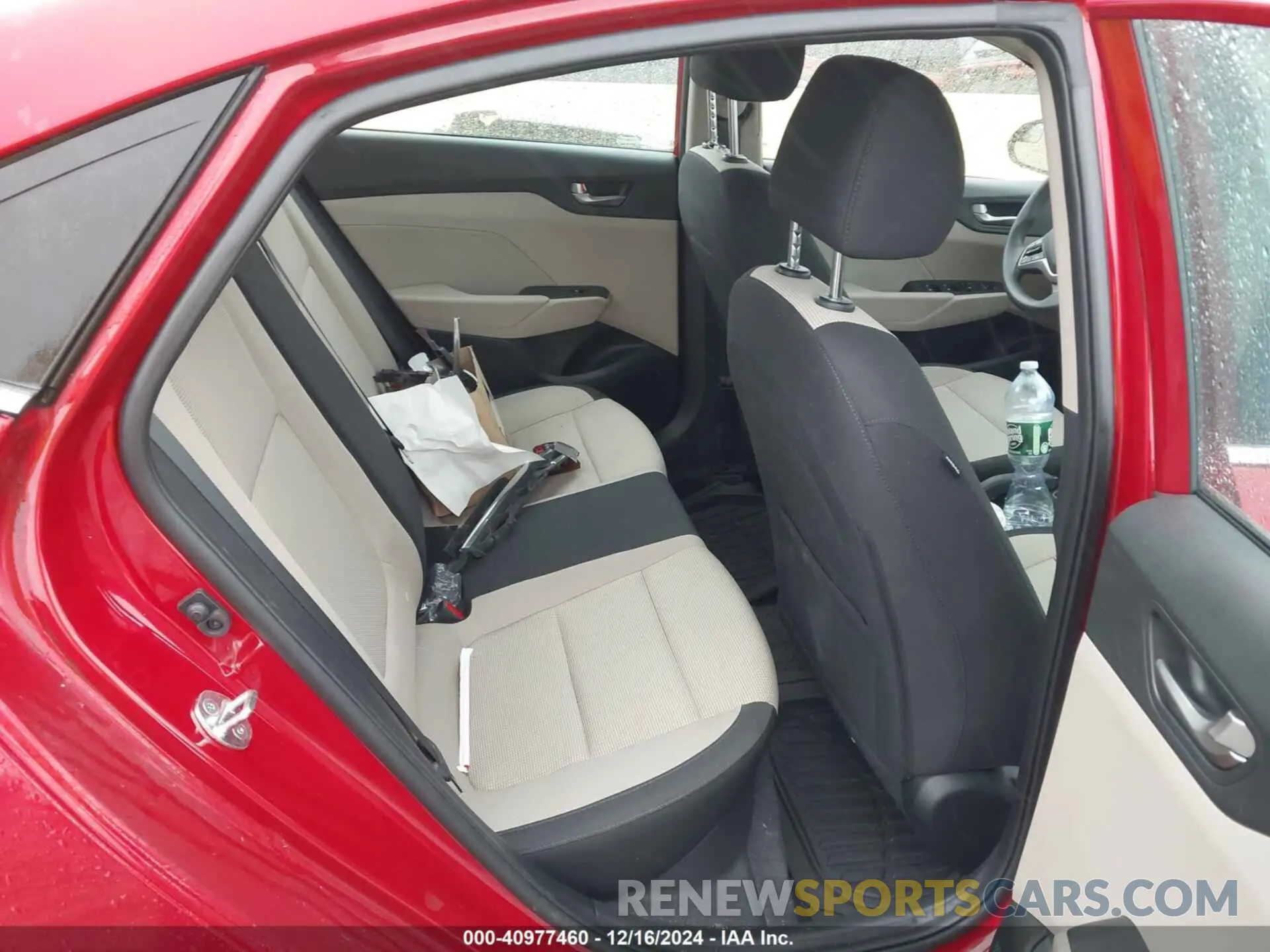 8 Photograph of a damaged car 3KPC24A69NE180546 HYUNDAI ACCENT 2022