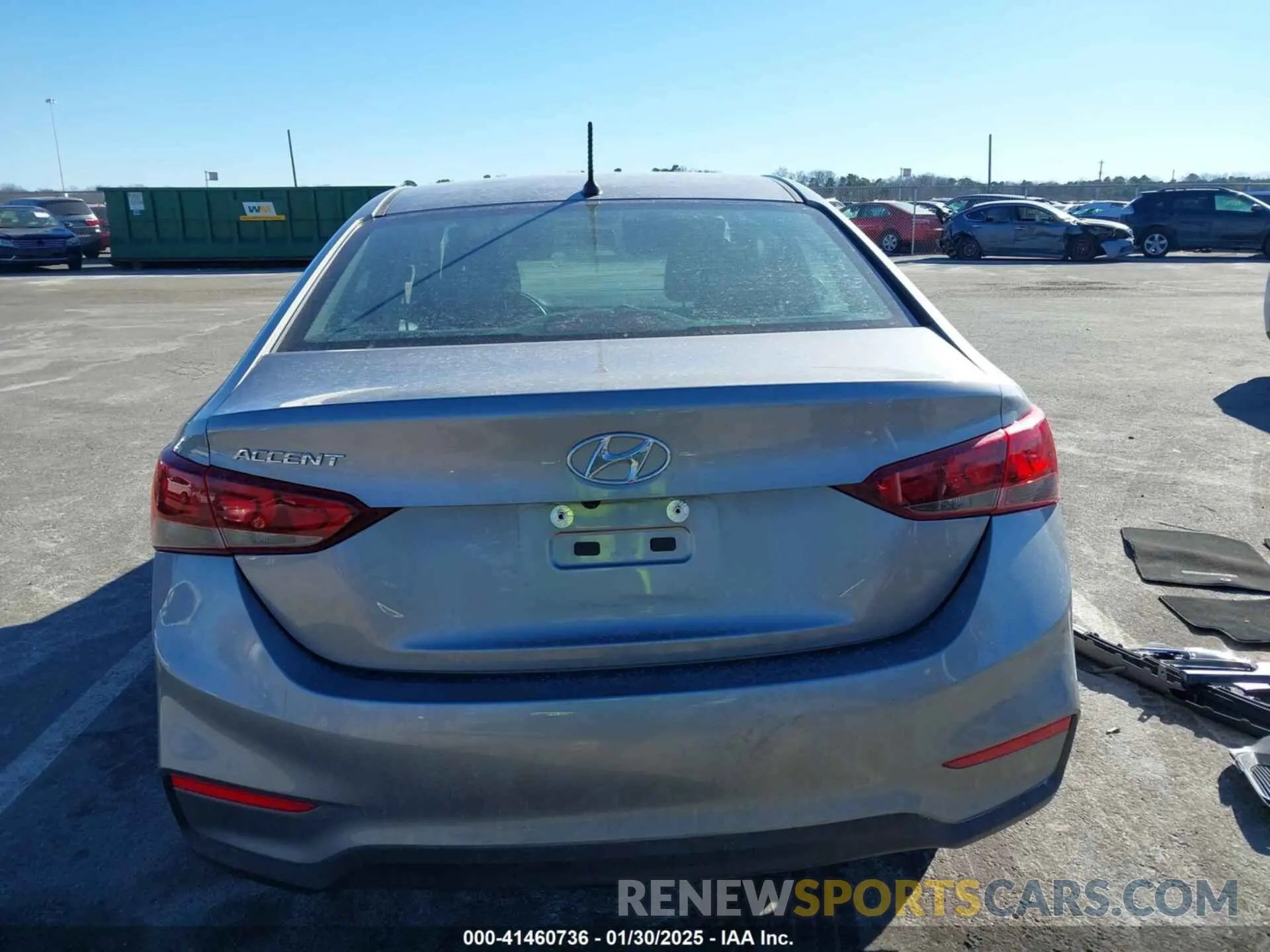 17 Photograph of a damaged car 3KPC24A69NE183673 HYUNDAI ACCENT 2022