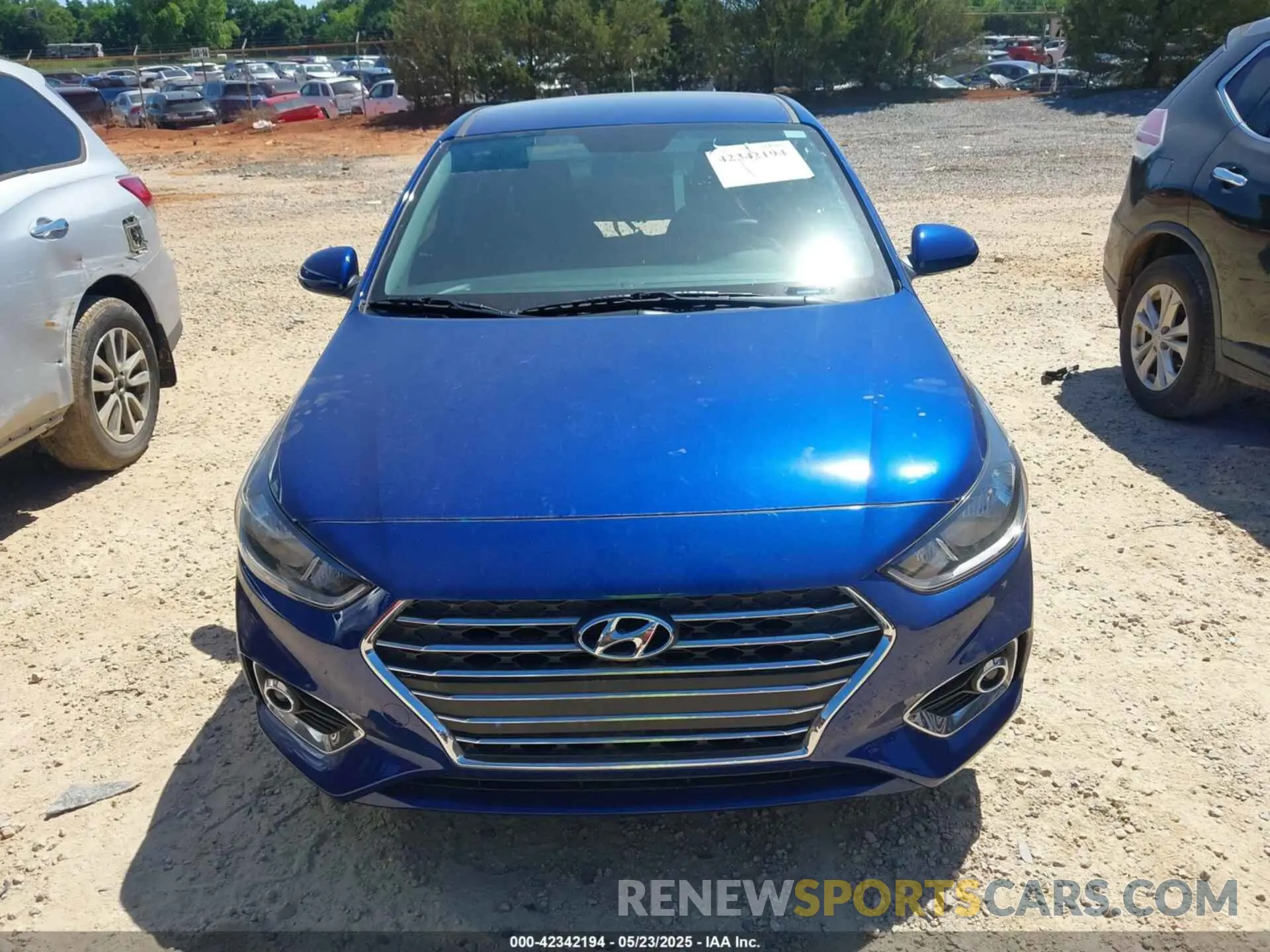12 Photograph of a damaged car 3KPC24A6XNE156370 HYUNDAI ACCENT 2022