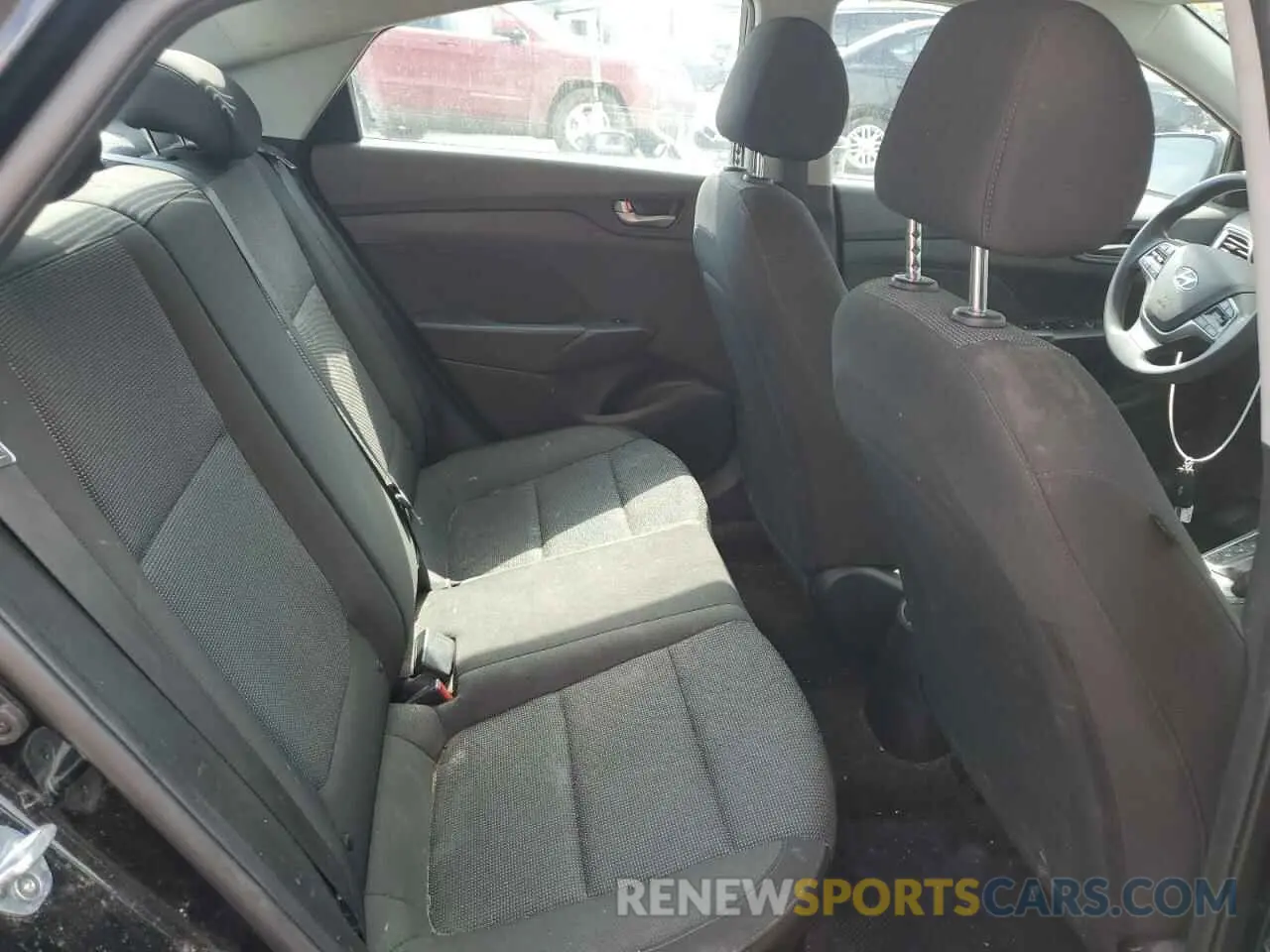 10 Photograph of a damaged car 3KPC24A6XNE172116 HYUNDAI ACCENT 2022
