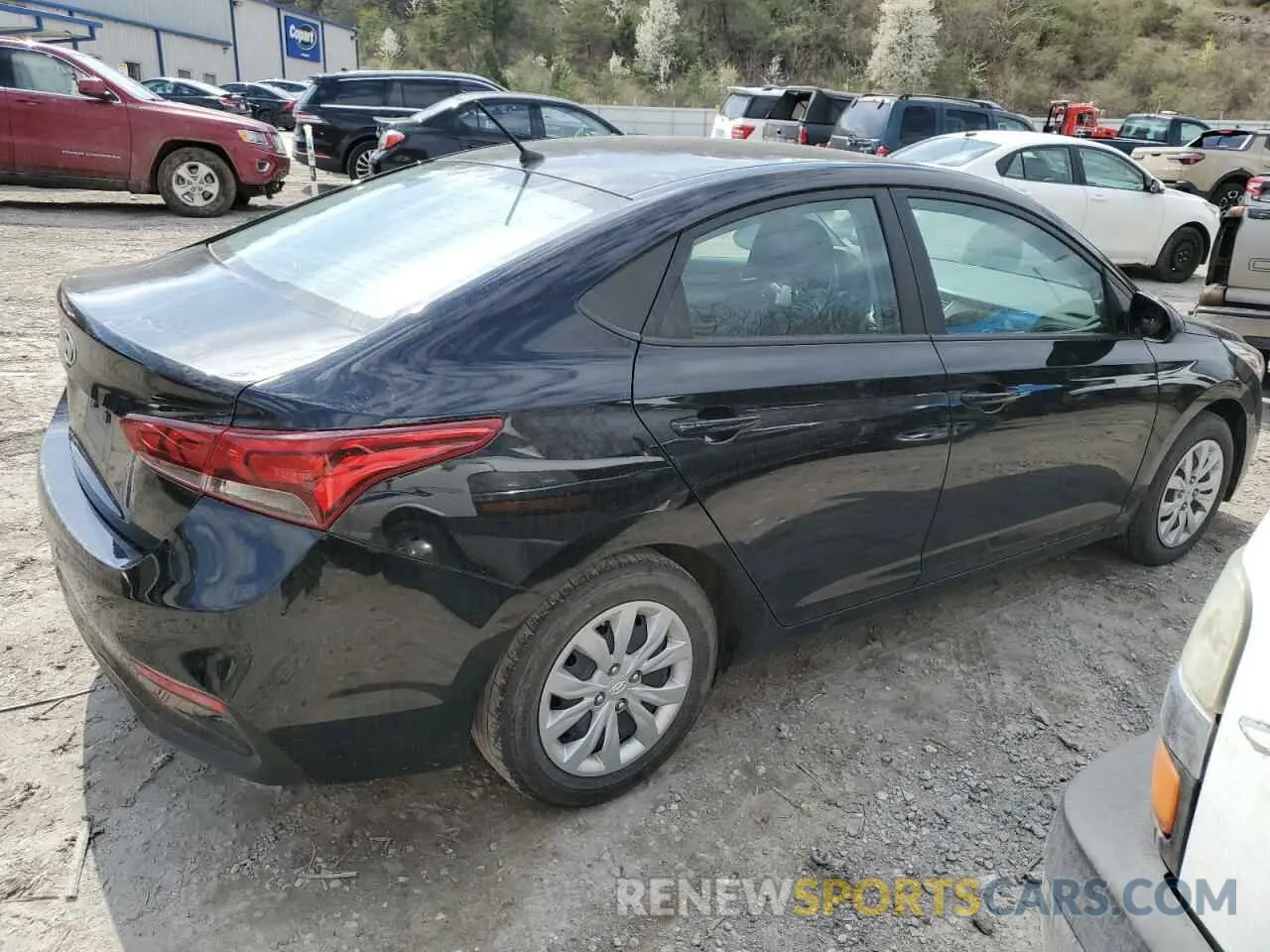 3 Photograph of a damaged car 3KPC24A6XNE172116 HYUNDAI ACCENT 2022