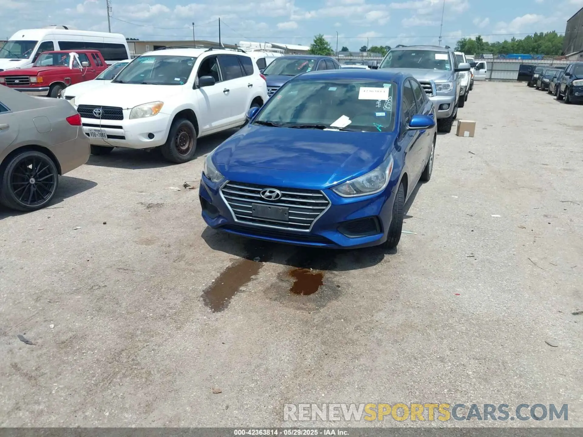 2 Photograph of a damaged car 3KPC24A6XNE185433 HYUNDAI ACCENT 2022