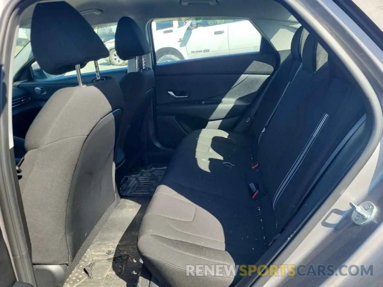 10 Photograph of a damaged car KMHLM4AG5PU549387 HYUNDAI ACCENT 2023