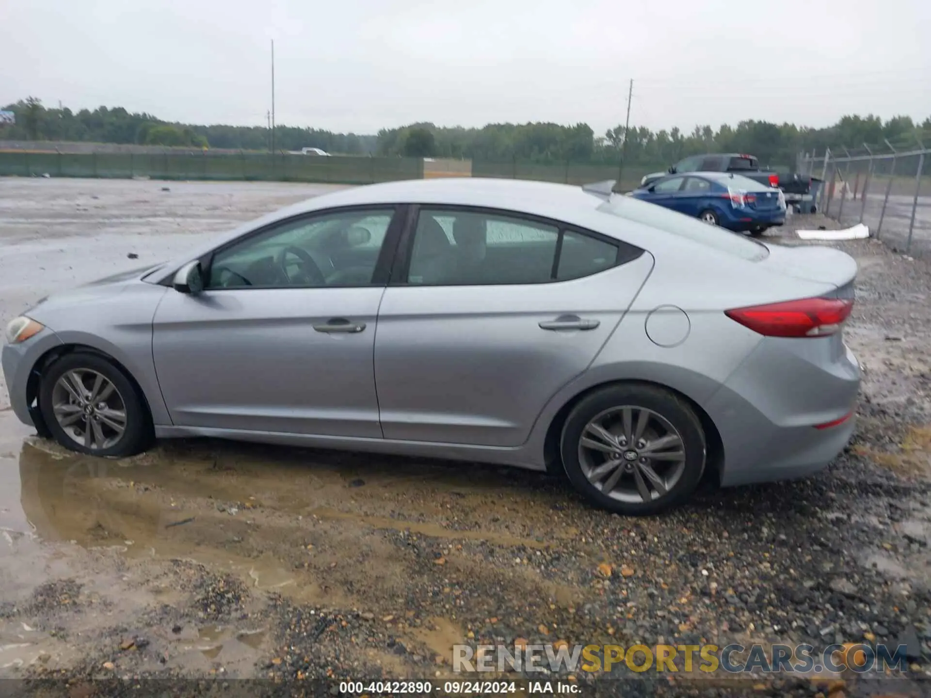 22 Photograph of a damaged car 5NPD84LF8HH008248 HYUNDAI ELANTRA 2017