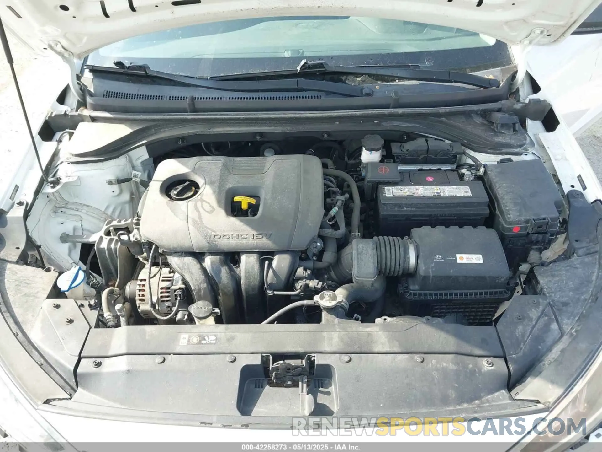 10 Photograph of a damaged car 5NPD74LF0KH411781 HYUNDAI ELANTRA 2019