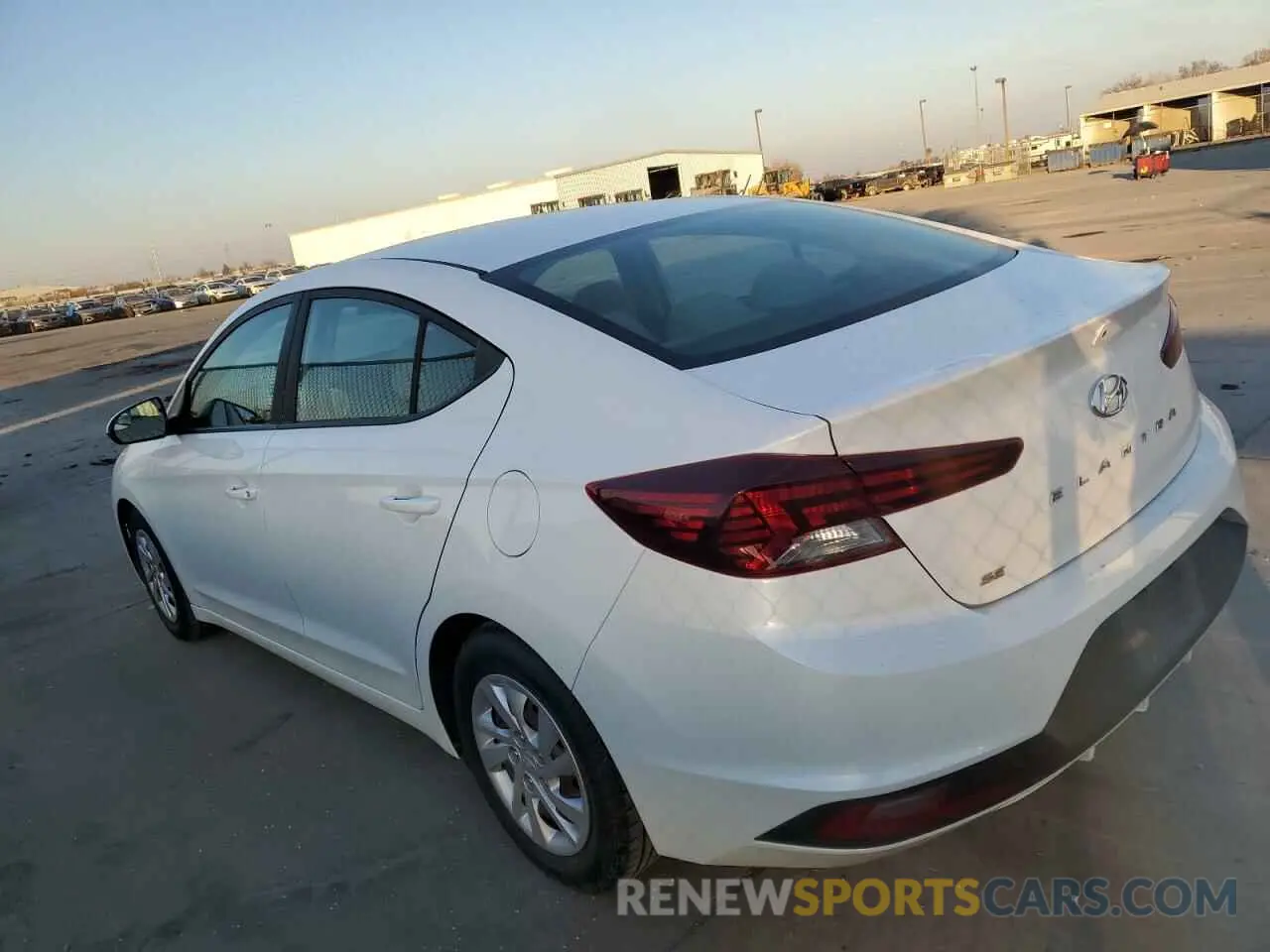 2 Photograph of a damaged car 5NPD74LF0KH423736 HYUNDAI ELANTRA 2019