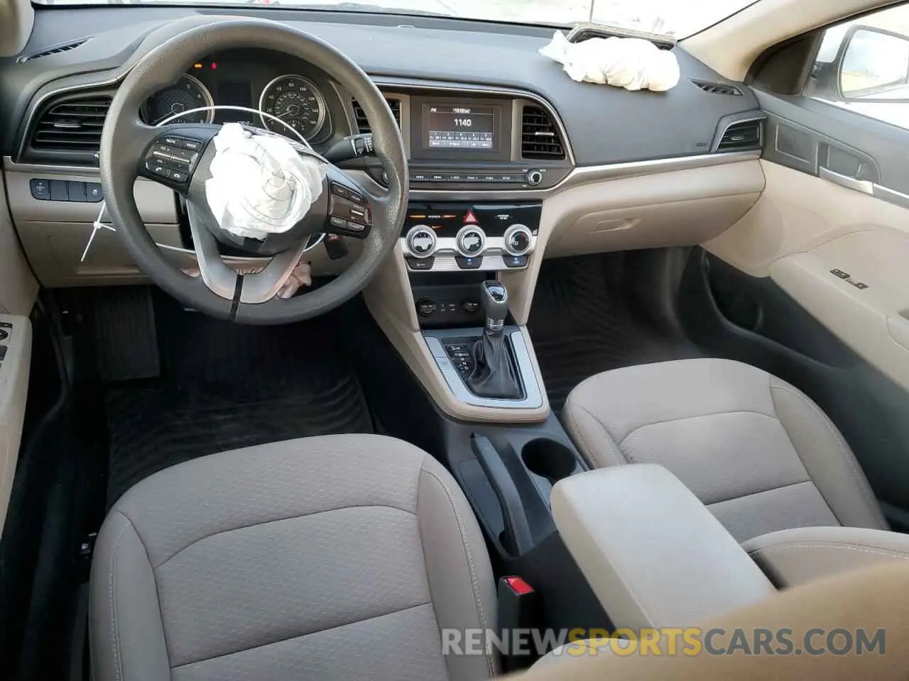 8 Photograph of a damaged car 5NPD74LF0KH423736 HYUNDAI ELANTRA 2019