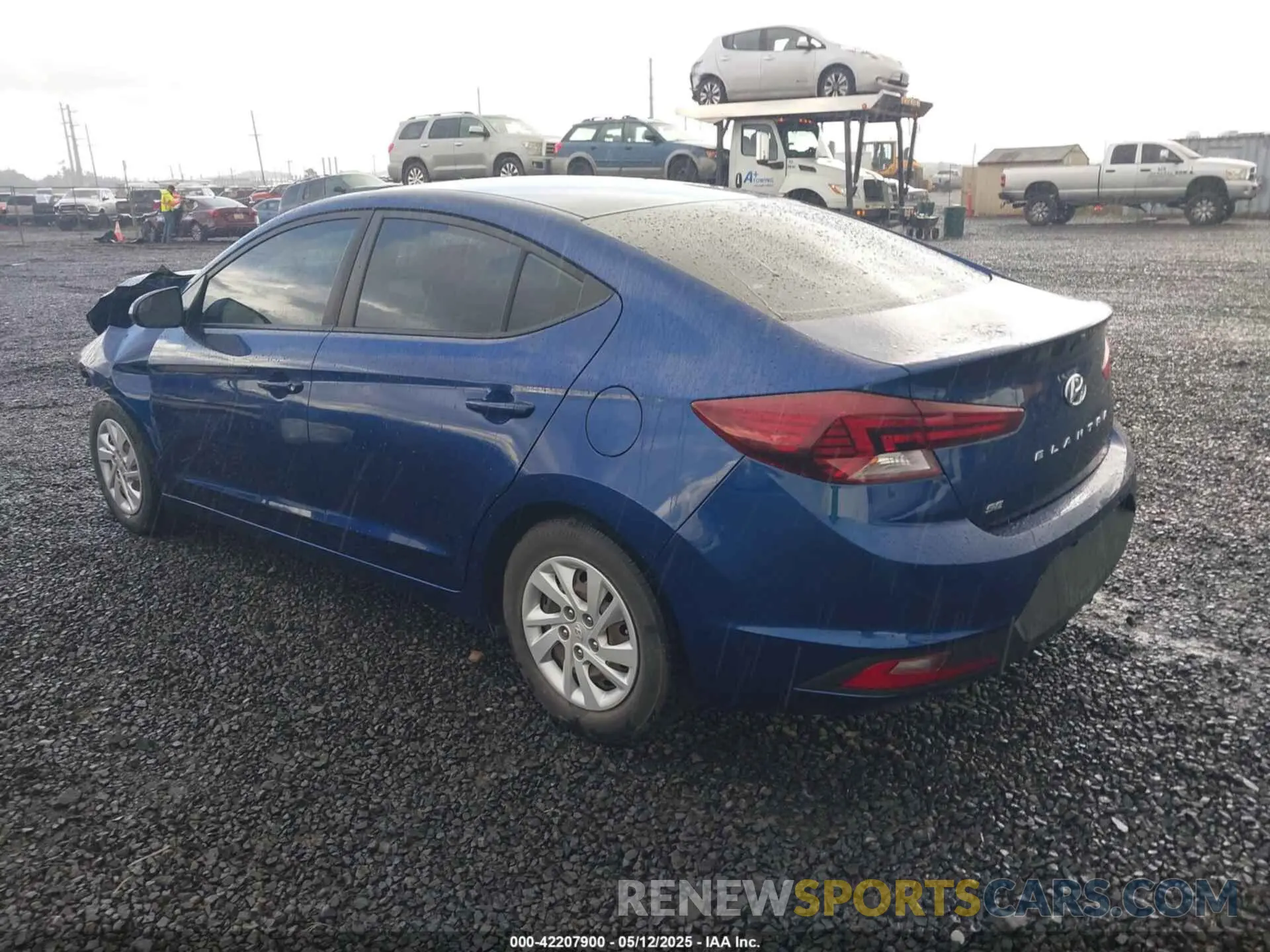 3 Photograph of a damaged car 5NPD74LF0KH423896 HYUNDAI ELANTRA 2019