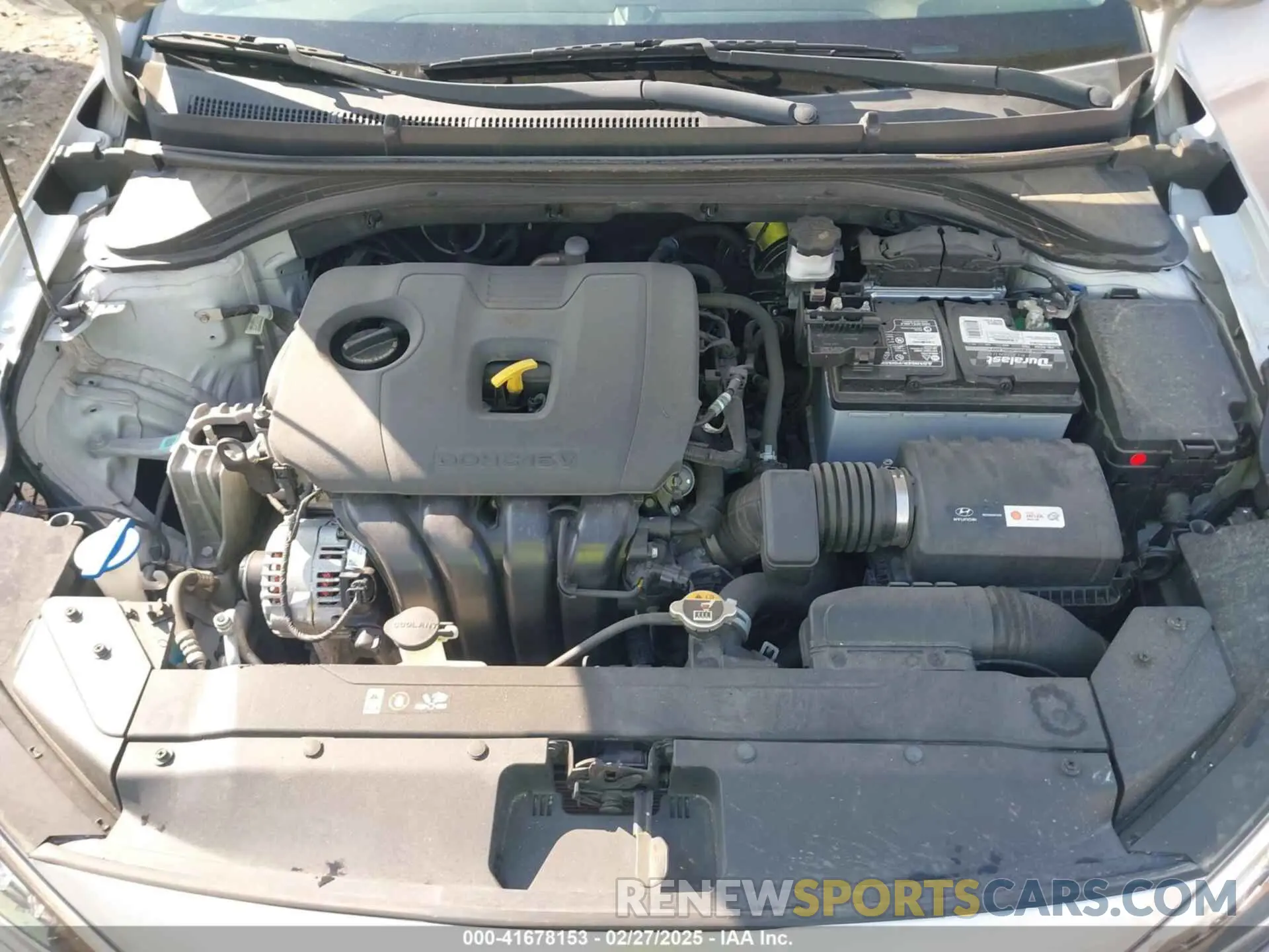 10 Photograph of a damaged car 5NPD74LF0KH433862 HYUNDAI ELANTRA 2019