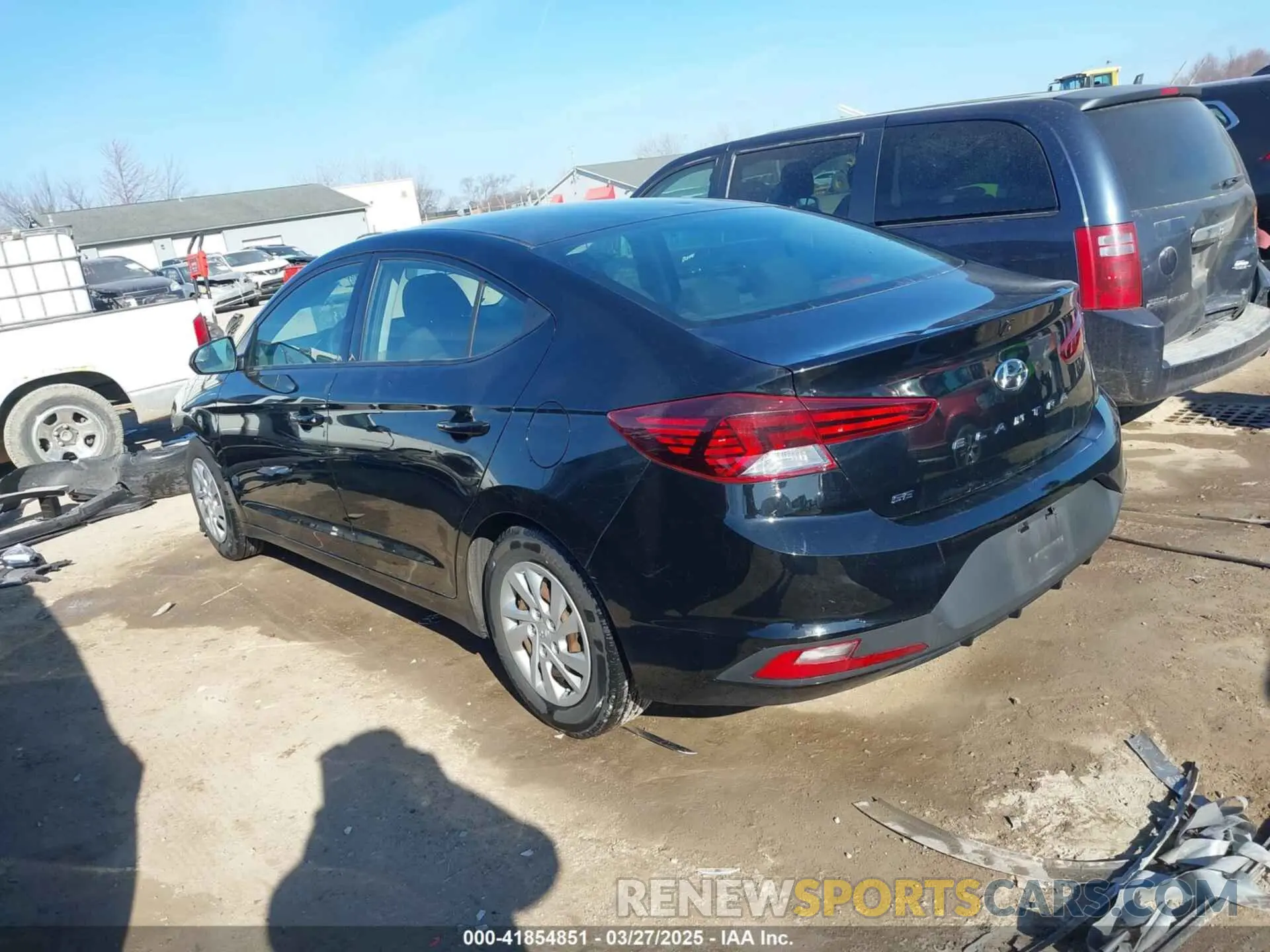3 Photograph of a damaged car 5NPD74LF0KH441668 HYUNDAI ELANTRA 2019