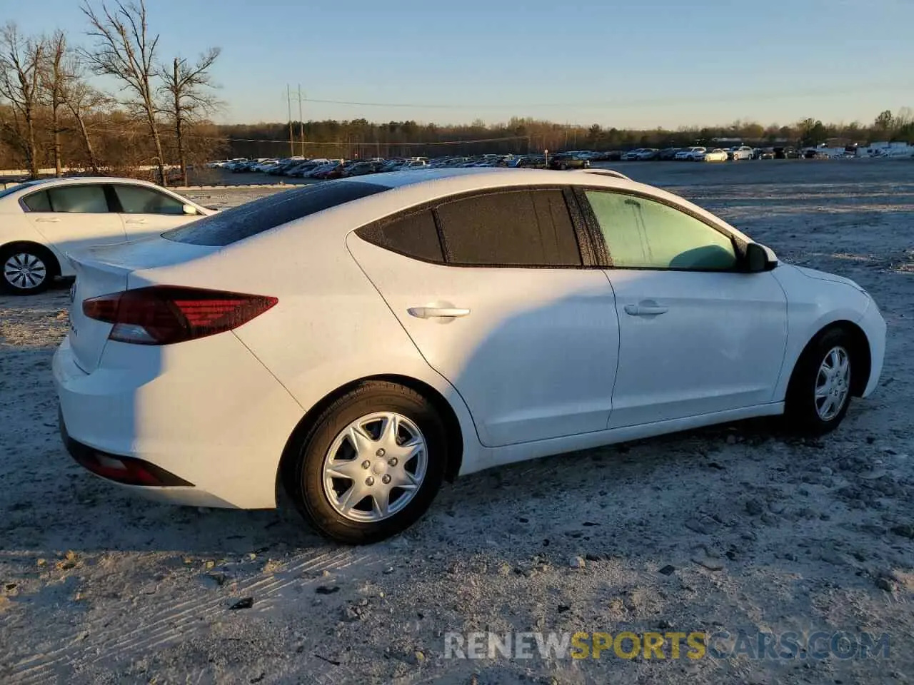 3 Photograph of a damaged car 5NPD74LF0KH448698 HYUNDAI ELANTRA 2019