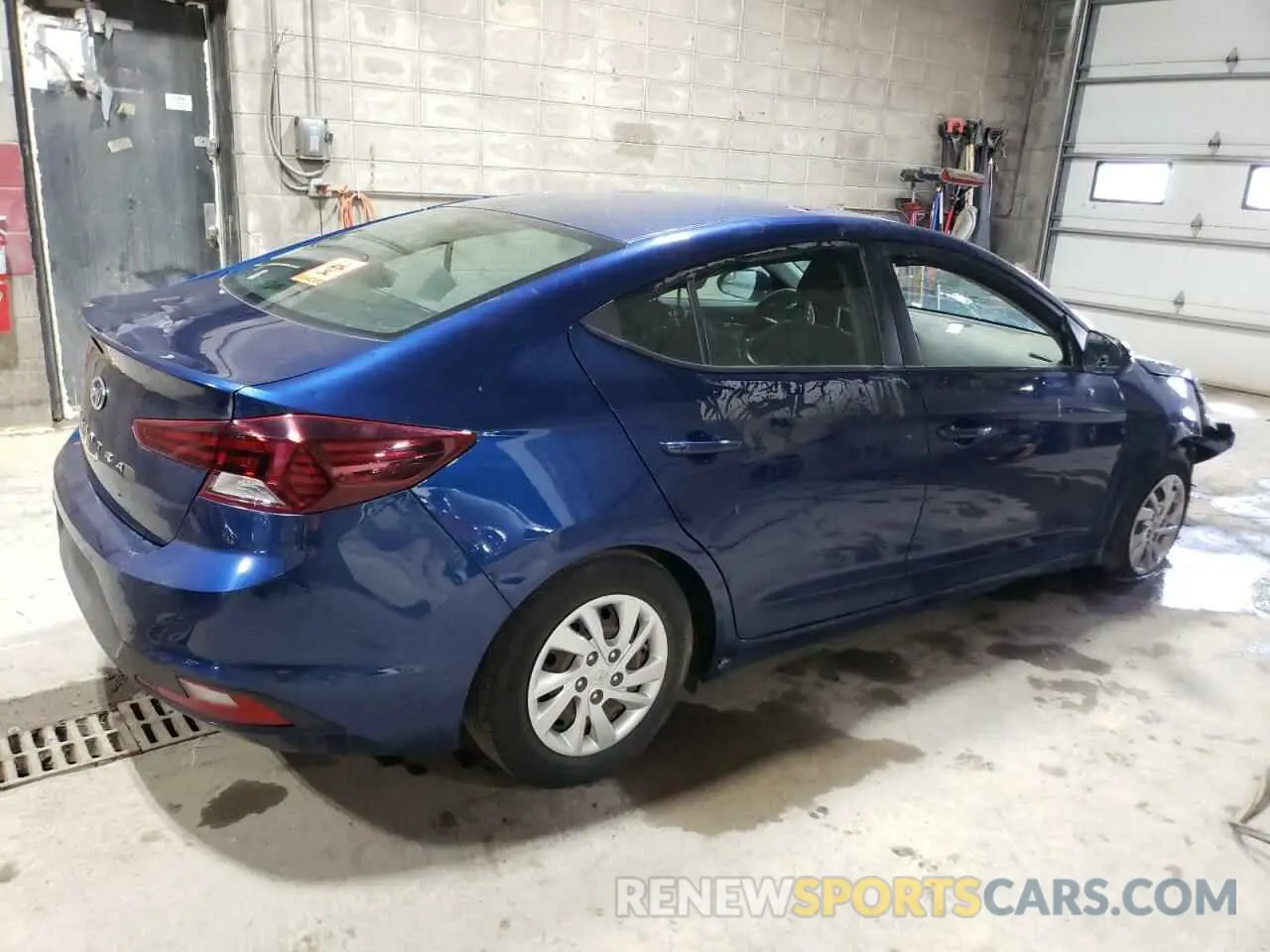 3 Photograph of a damaged car 5NPD74LF0KH482902 HYUNDAI ELANTRA 2019