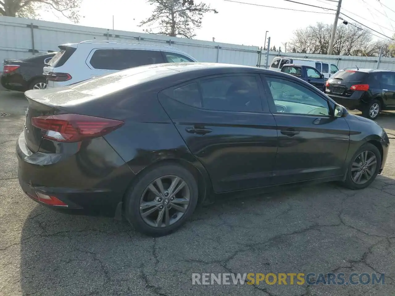 3 Photograph of a damaged car 5NPD74LF0KH487419 HYUNDAI ELANTRA 2019