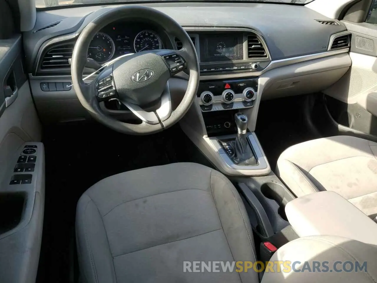 8 Photograph of a damaged car 5NPD74LF0KH487419 HYUNDAI ELANTRA 2019