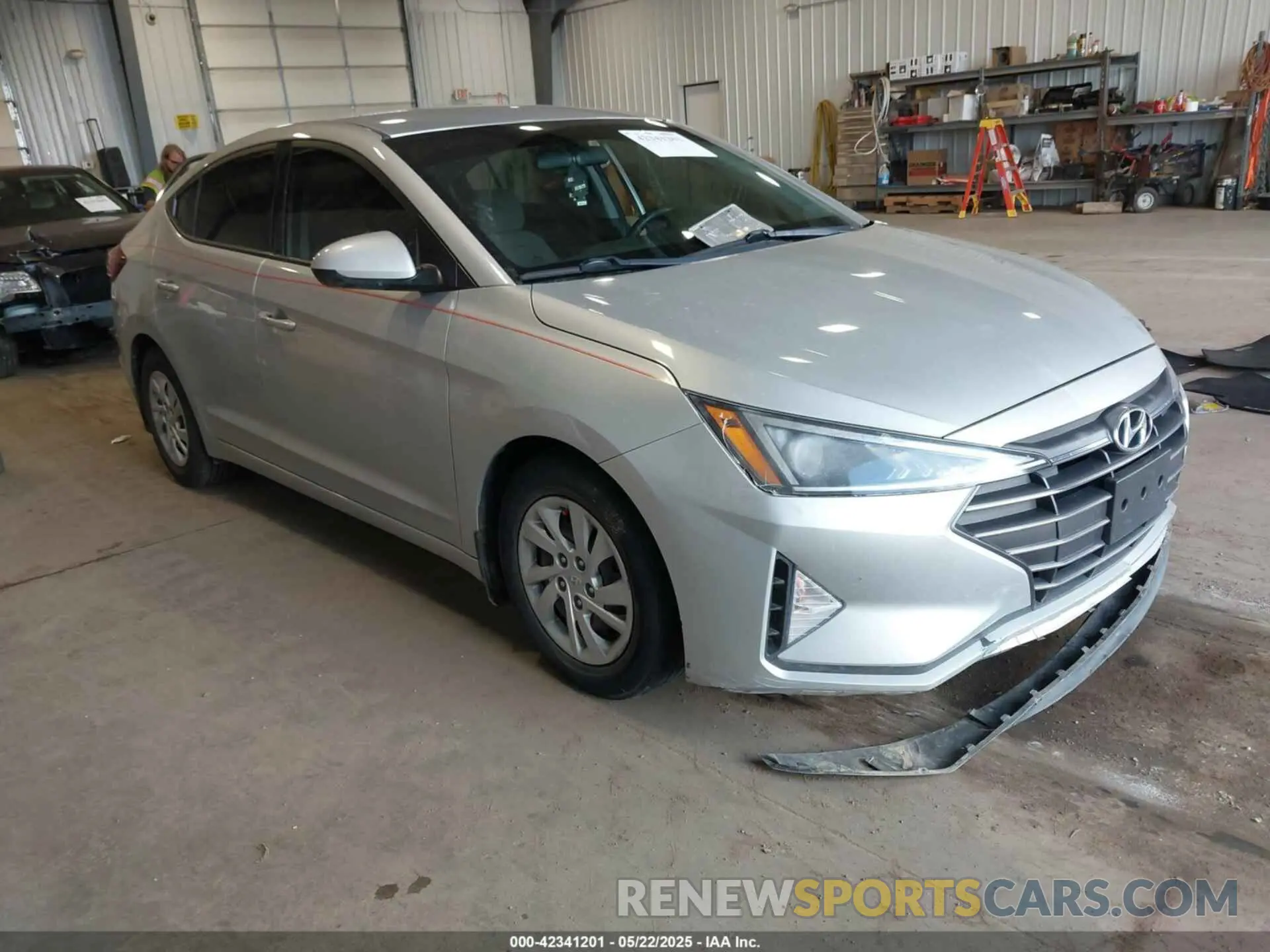 1 Photograph of a damaged car 5NPD74LF1KH473223 HYUNDAI ELANTRA 2019