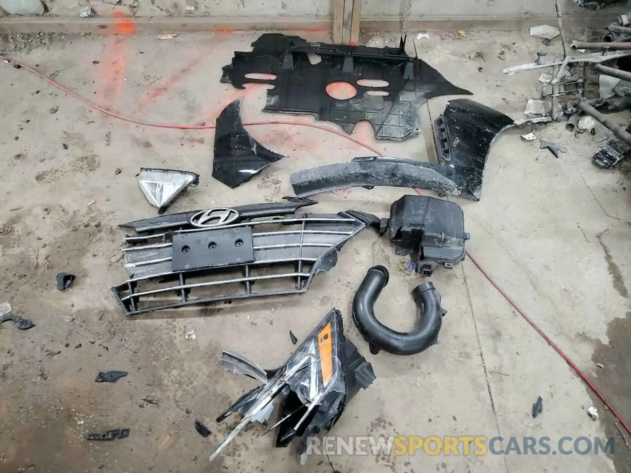 12 Photograph of a damaged car 5NPD74LF2KH399388 HYUNDAI ELANTRA 2019