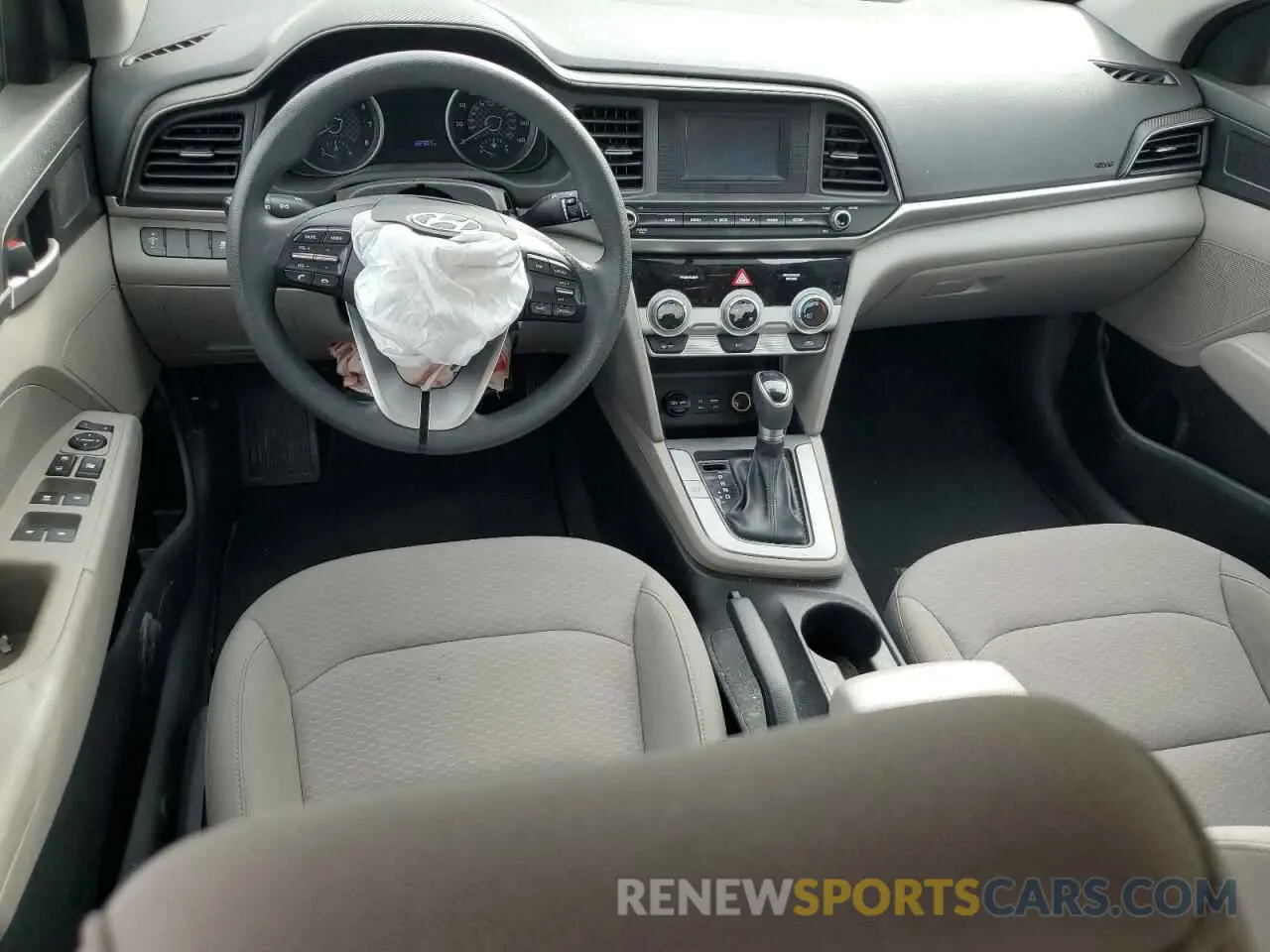 8 Photograph of a damaged car 5NPD74LF2KH429683 HYUNDAI ELANTRA 2019