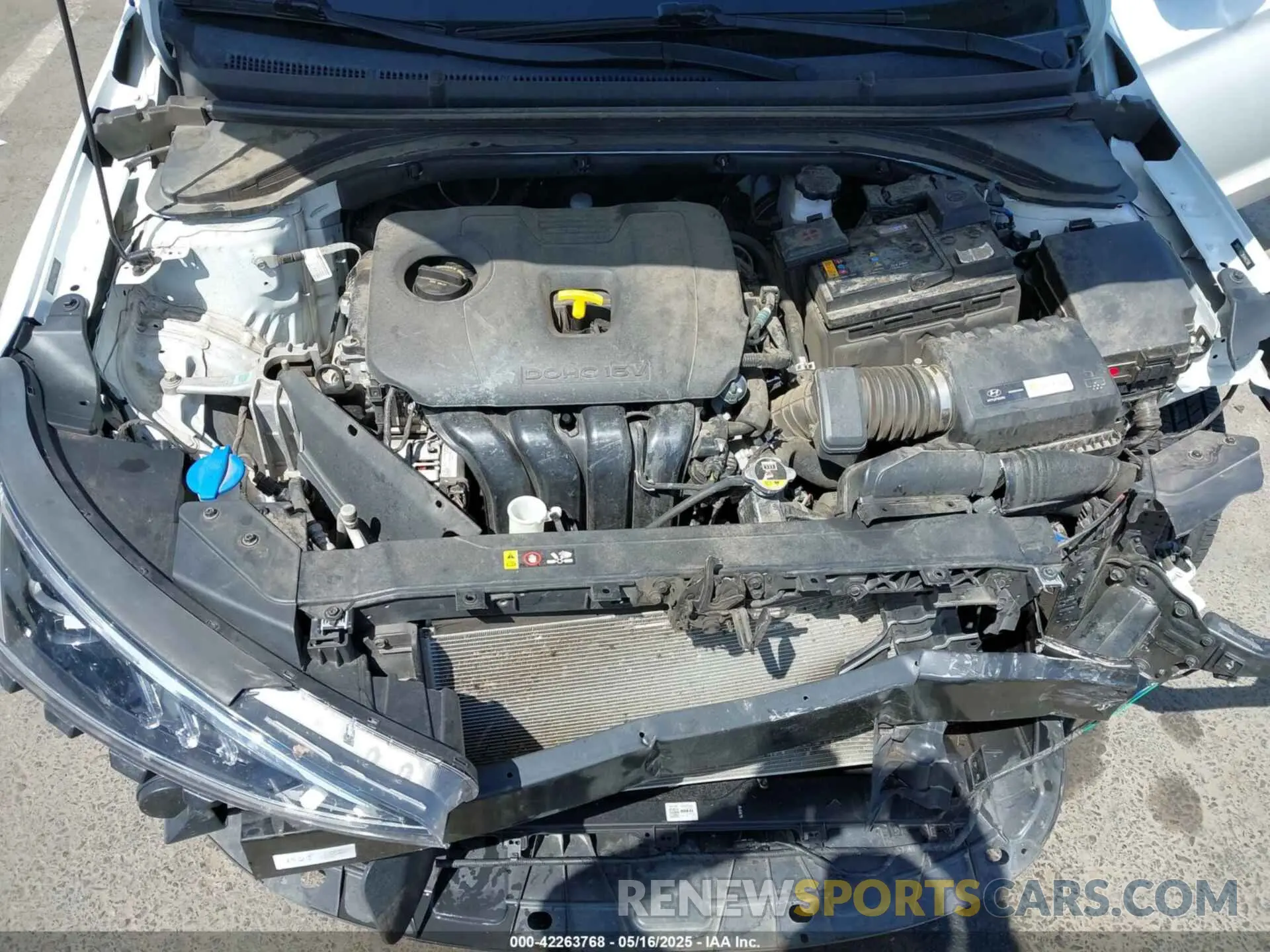 10 Photograph of a damaged car 5NPD74LF2KH442398 HYUNDAI ELANTRA 2019