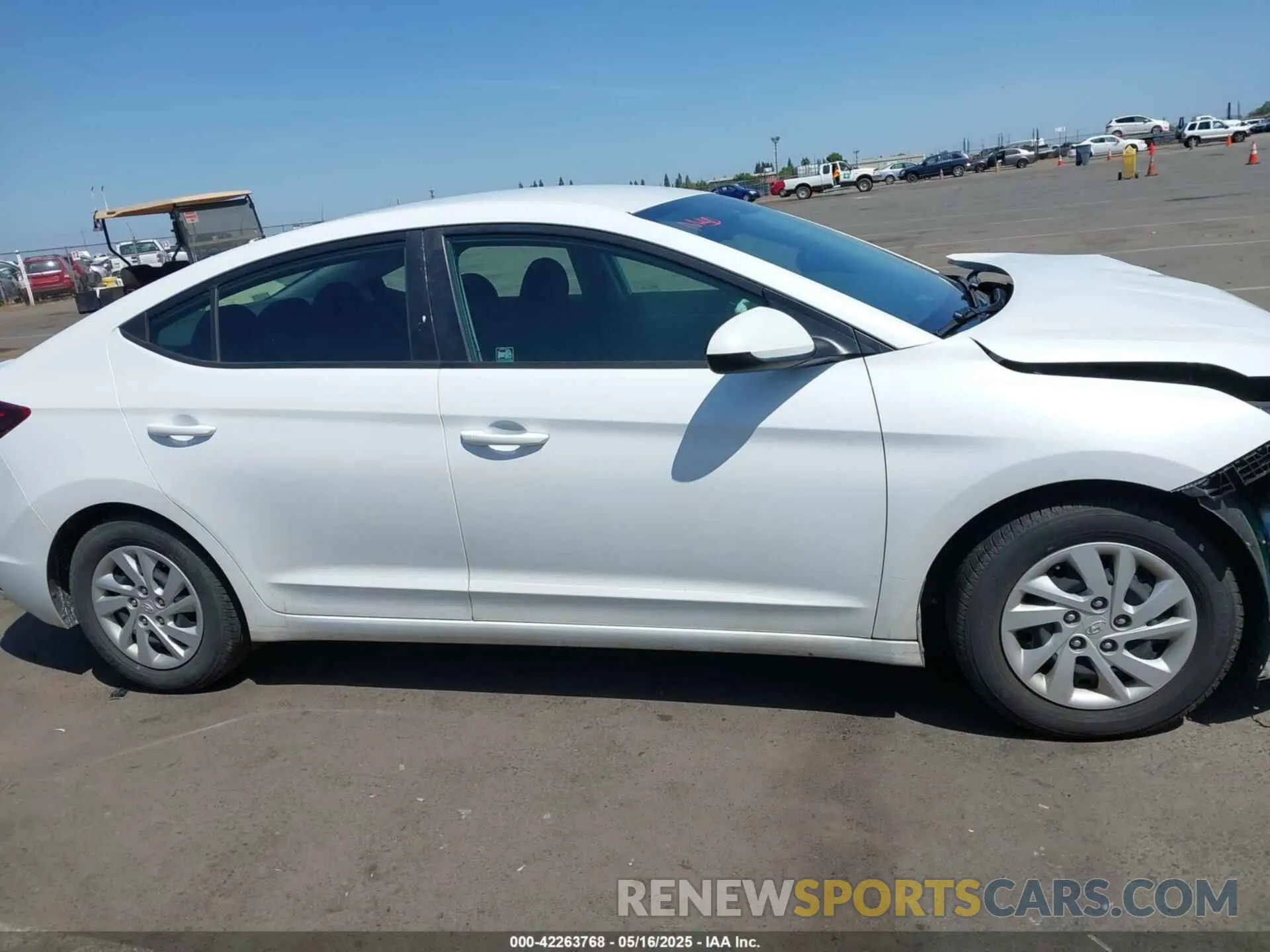 13 Photograph of a damaged car 5NPD74LF2KH442398 HYUNDAI ELANTRA 2019