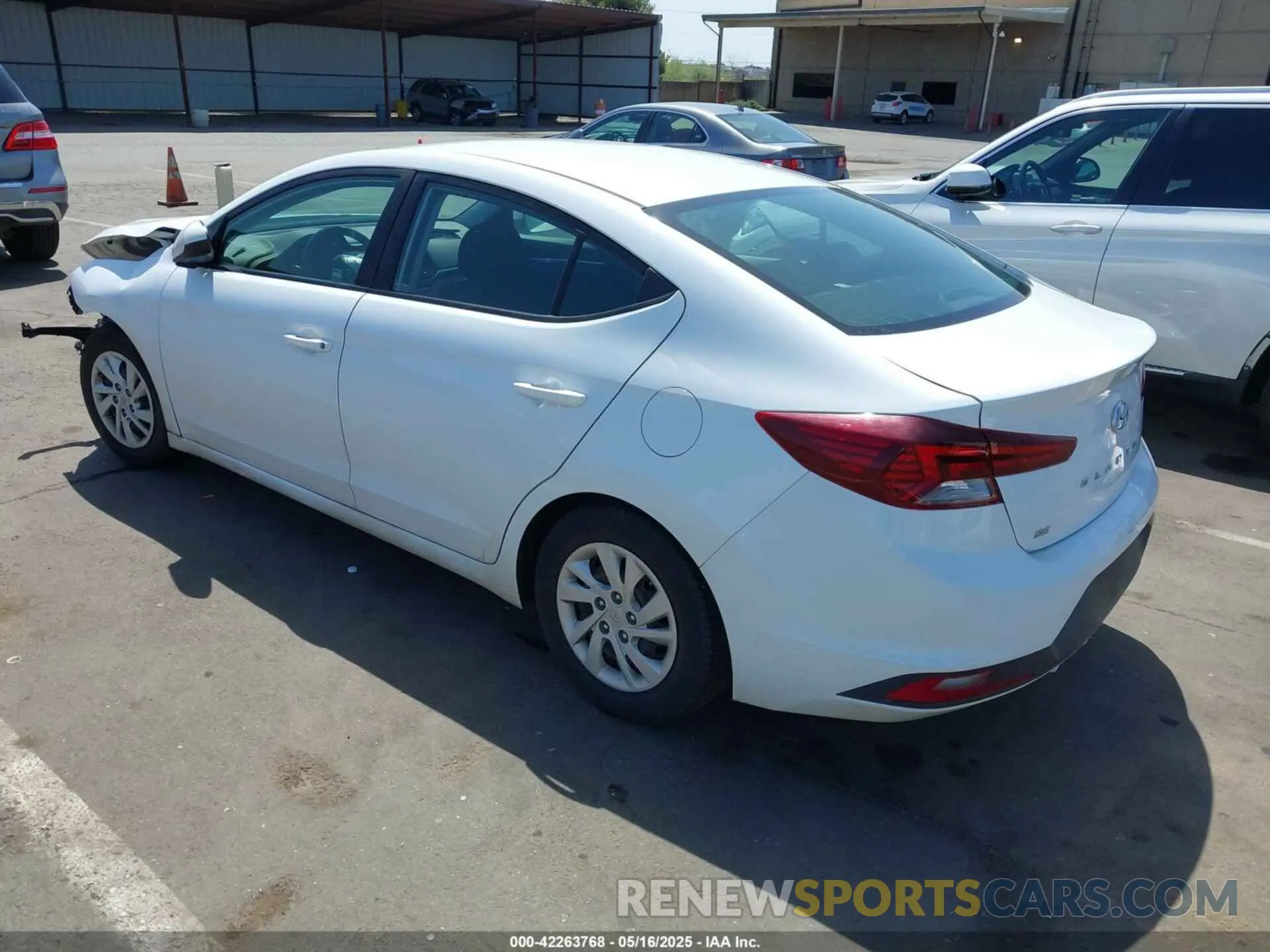 3 Photograph of a damaged car 5NPD74LF2KH442398 HYUNDAI ELANTRA 2019