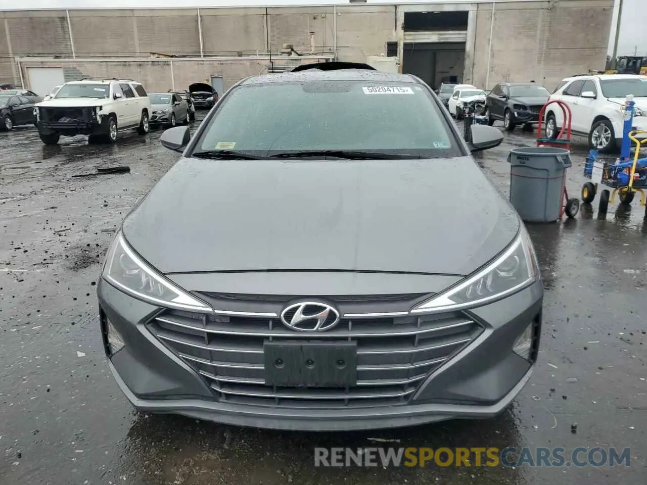 5 Photograph of a damaged car 5NPD74LF2KH460447 HYUNDAI ELANTRA 2019