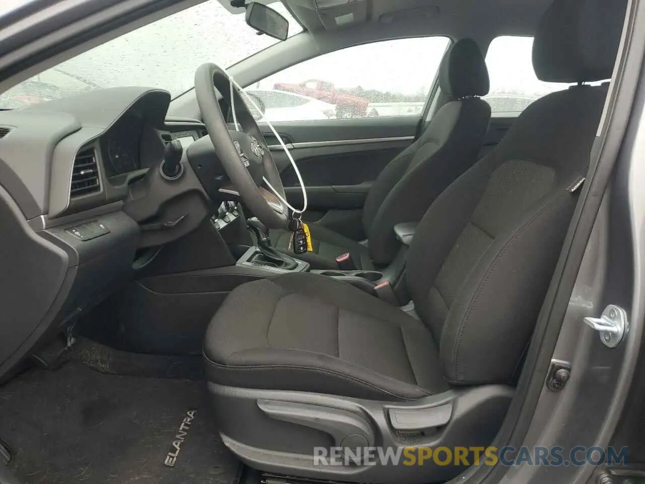 7 Photograph of a damaged car 5NPD74LF2KH460447 HYUNDAI ELANTRA 2019