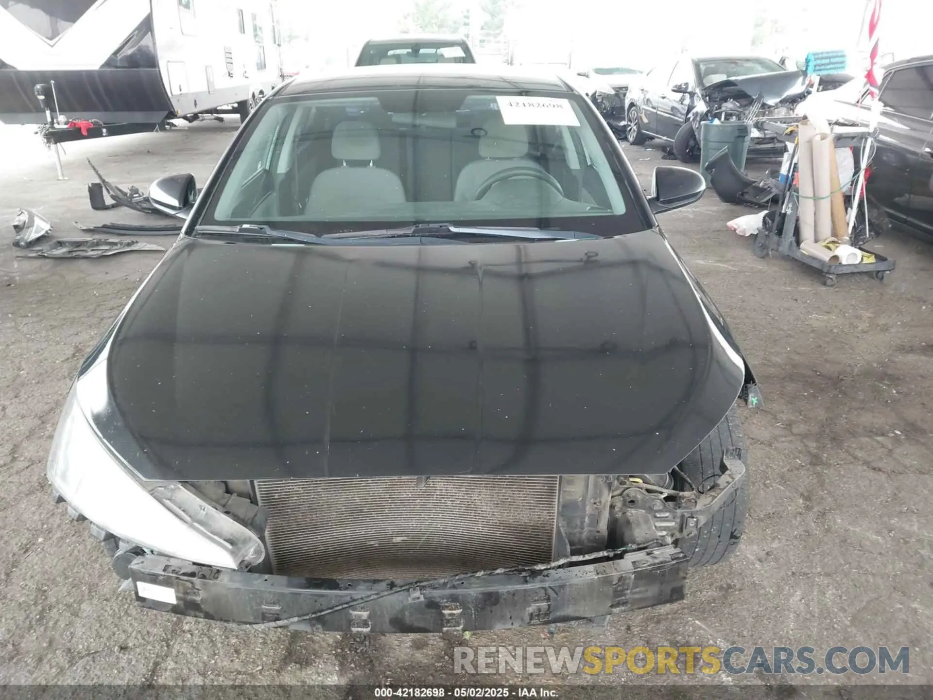 13 Photograph of a damaged car 5NPD74LF2KH487647 HYUNDAI ELANTRA 2019