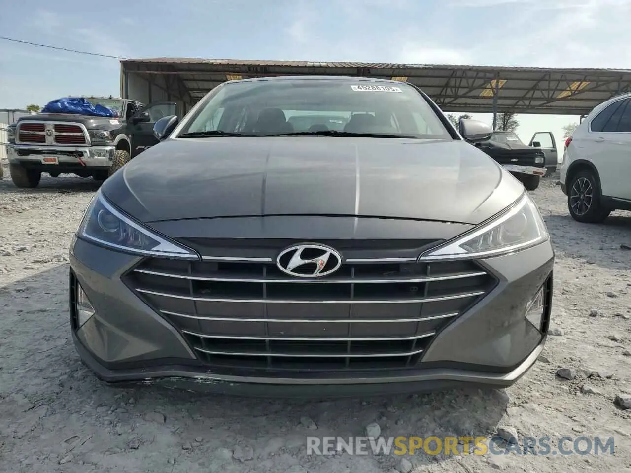 5 Photograph of a damaged car 5NPD74LF2KH490371 HYUNDAI ELANTRA 2019