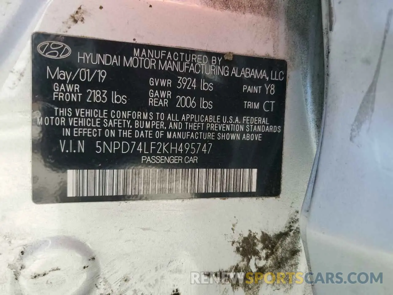 12 Photograph of a damaged car 5NPD74LF2KH495747 HYUNDAI ELANTRA 2019