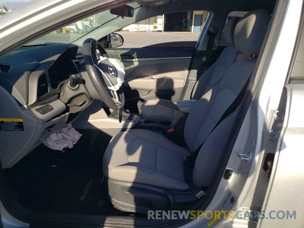 7 Photograph of a damaged car 5NPD74LF3KH418062 HYUNDAI ELANTRA 2019
