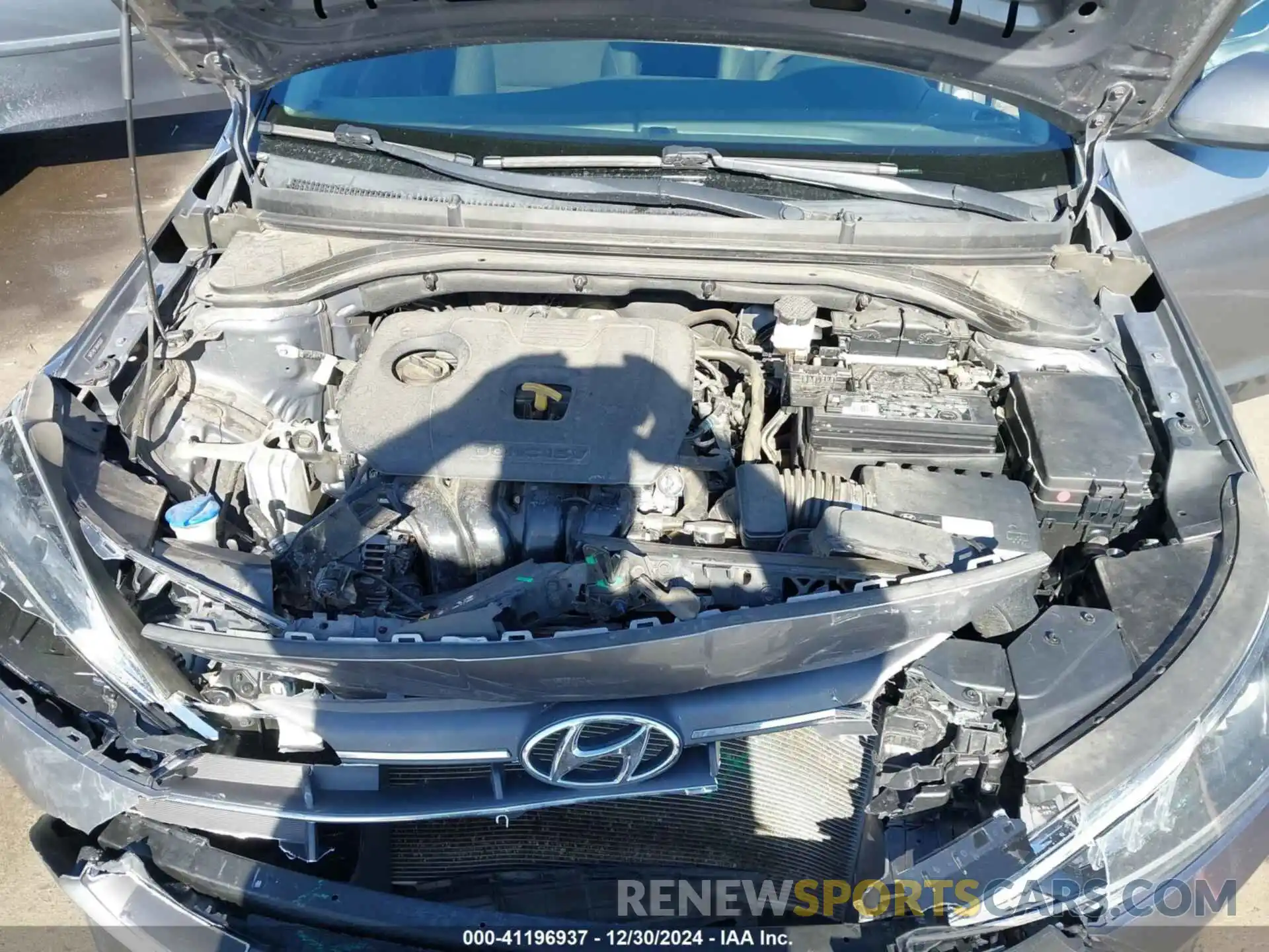 10 Photograph of a damaged car 5NPD74LF3KH439347 HYUNDAI ELANTRA 2019