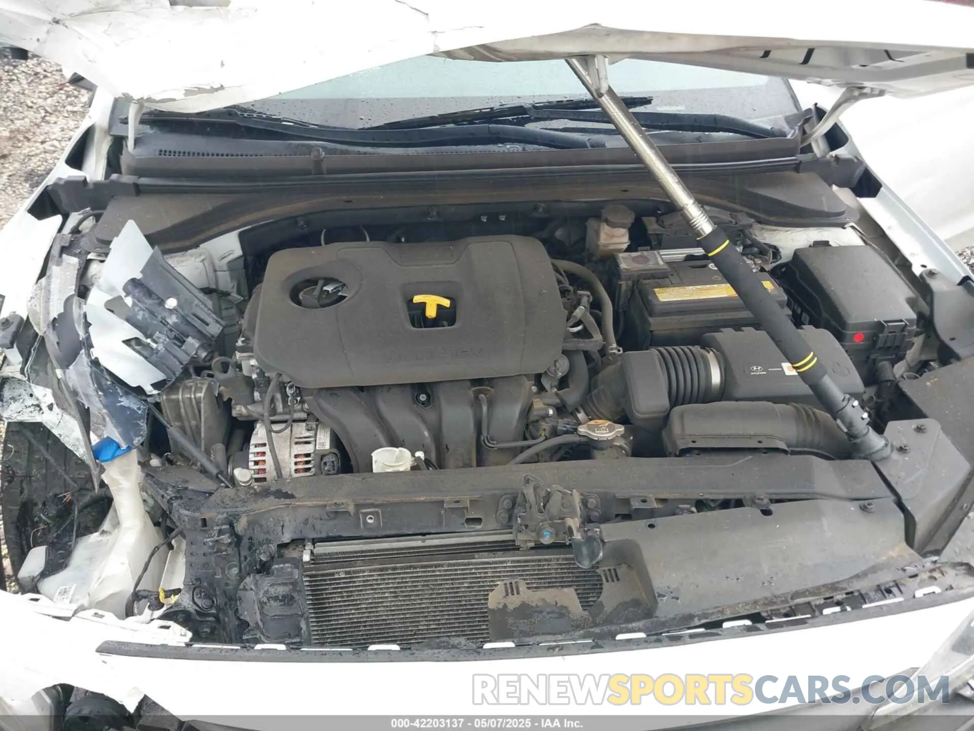 10 Photograph of a damaged car 5NPD74LF3KH467486 HYUNDAI ELANTRA 2019