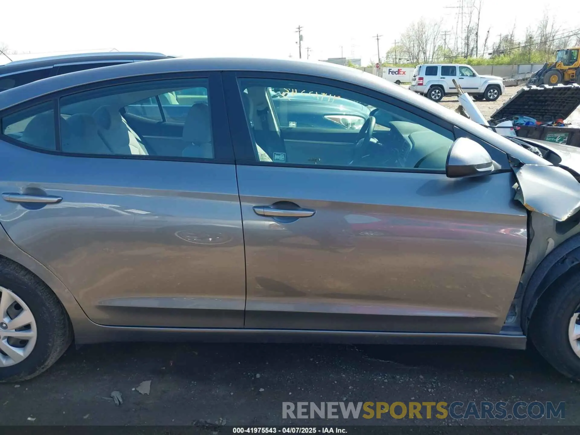 13 Photograph of a damaged car 5NPD74LF3KH494171 HYUNDAI ELANTRA 2019