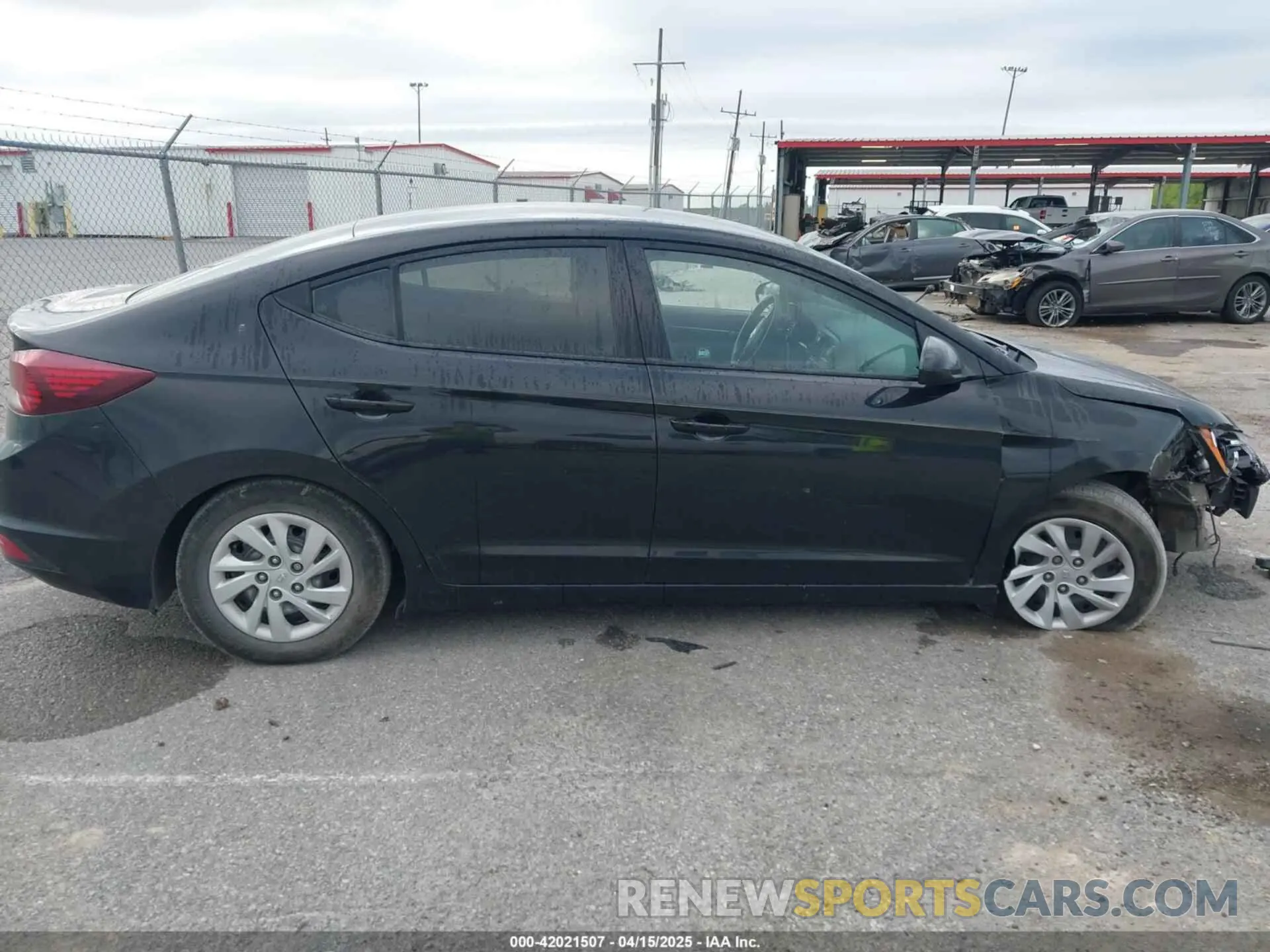 13 Photograph of a damaged car 5NPD74LF4KH412237 HYUNDAI ELANTRA 2019