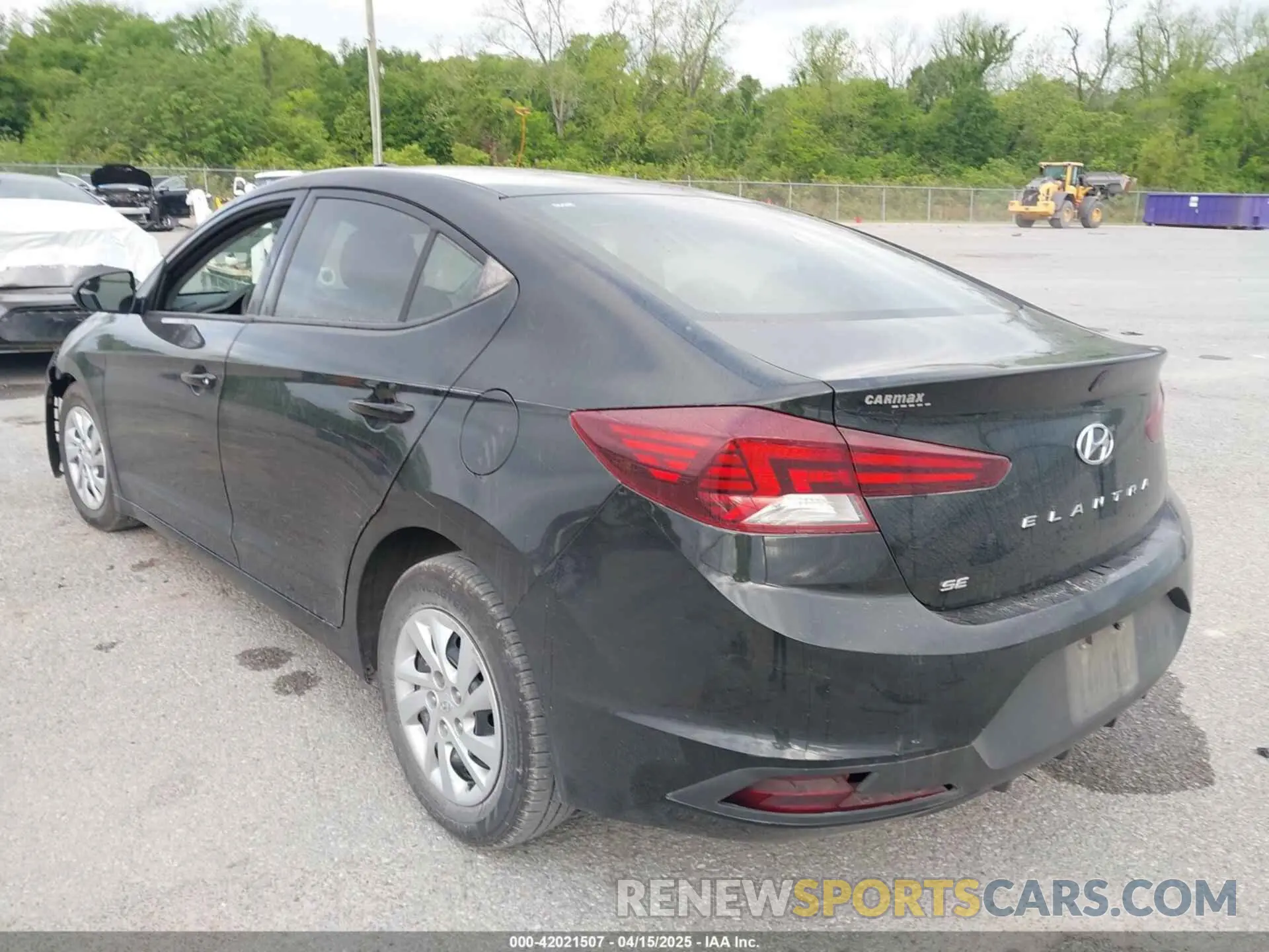 3 Photograph of a damaged car 5NPD74LF4KH412237 HYUNDAI ELANTRA 2019