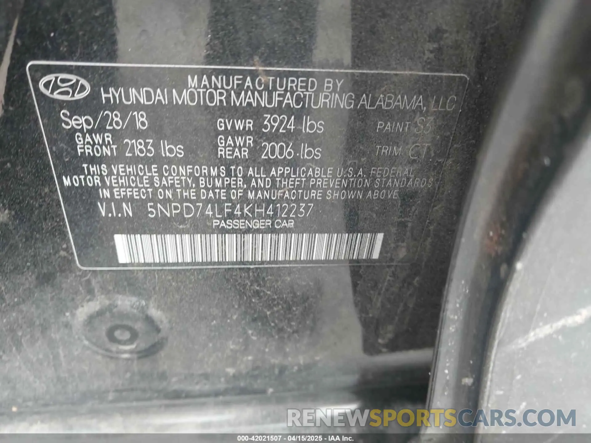 9 Photograph of a damaged car 5NPD74LF4KH412237 HYUNDAI ELANTRA 2019