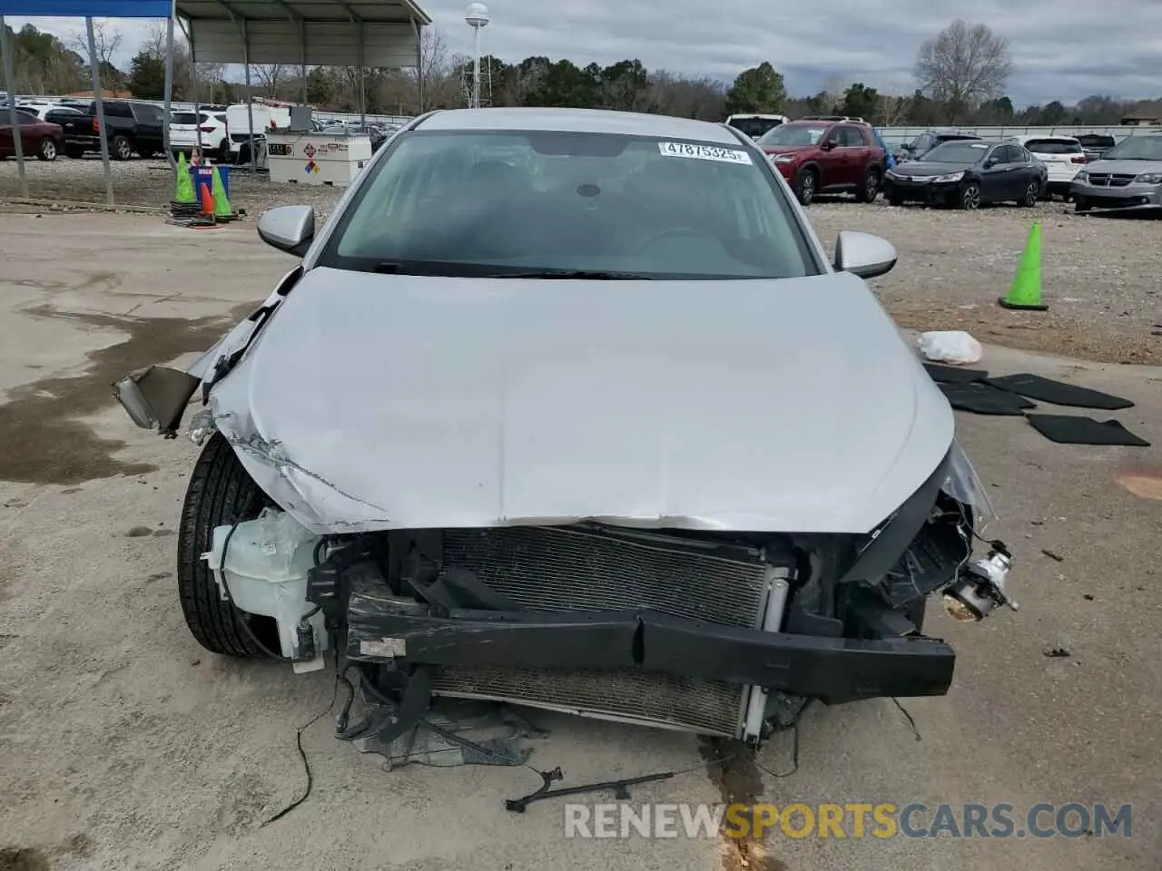 5 Photograph of a damaged car 5NPD74LF4KH422461 HYUNDAI ELANTRA 2019
