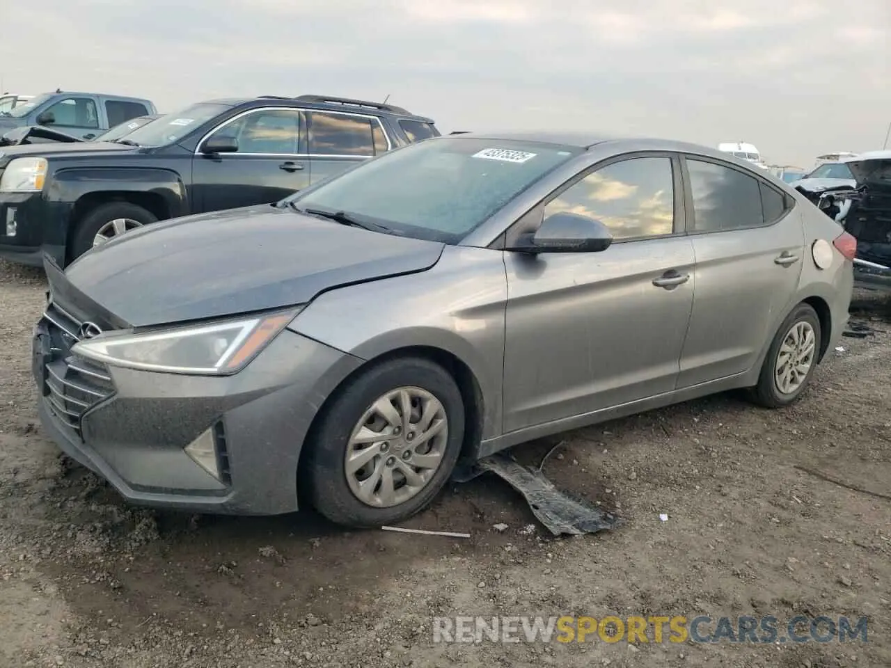 1 Photograph of a damaged car 5NPD74LF4KH432696 HYUNDAI ELANTRA 2019