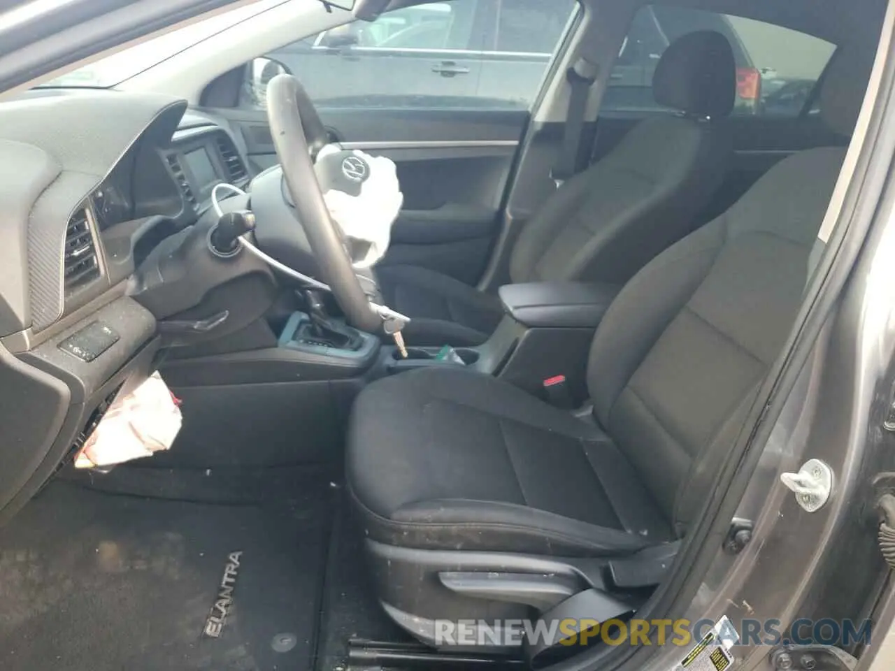 7 Photograph of a damaged car 5NPD74LF4KH432696 HYUNDAI ELANTRA 2019