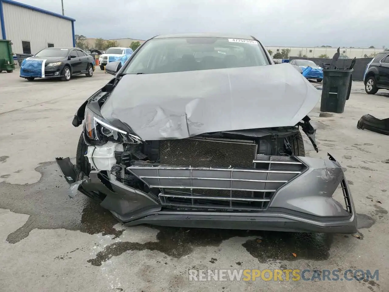 5 Photograph of a damaged car 5NPD74LF4KH433802 HYUNDAI ELANTRA 2019