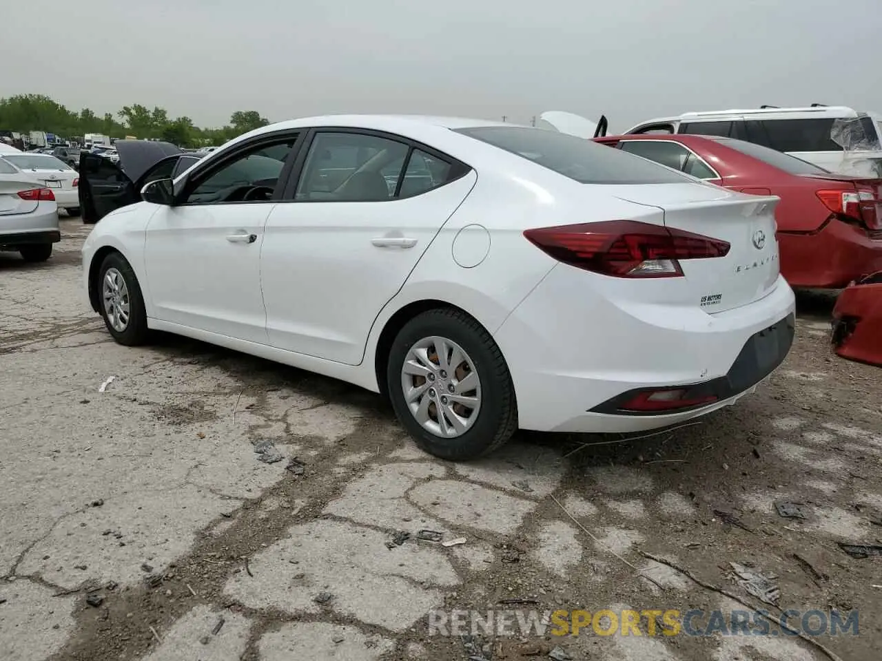 2 Photograph of a damaged car 5NPD74LF4KH438935 HYUNDAI ELANTRA 2019