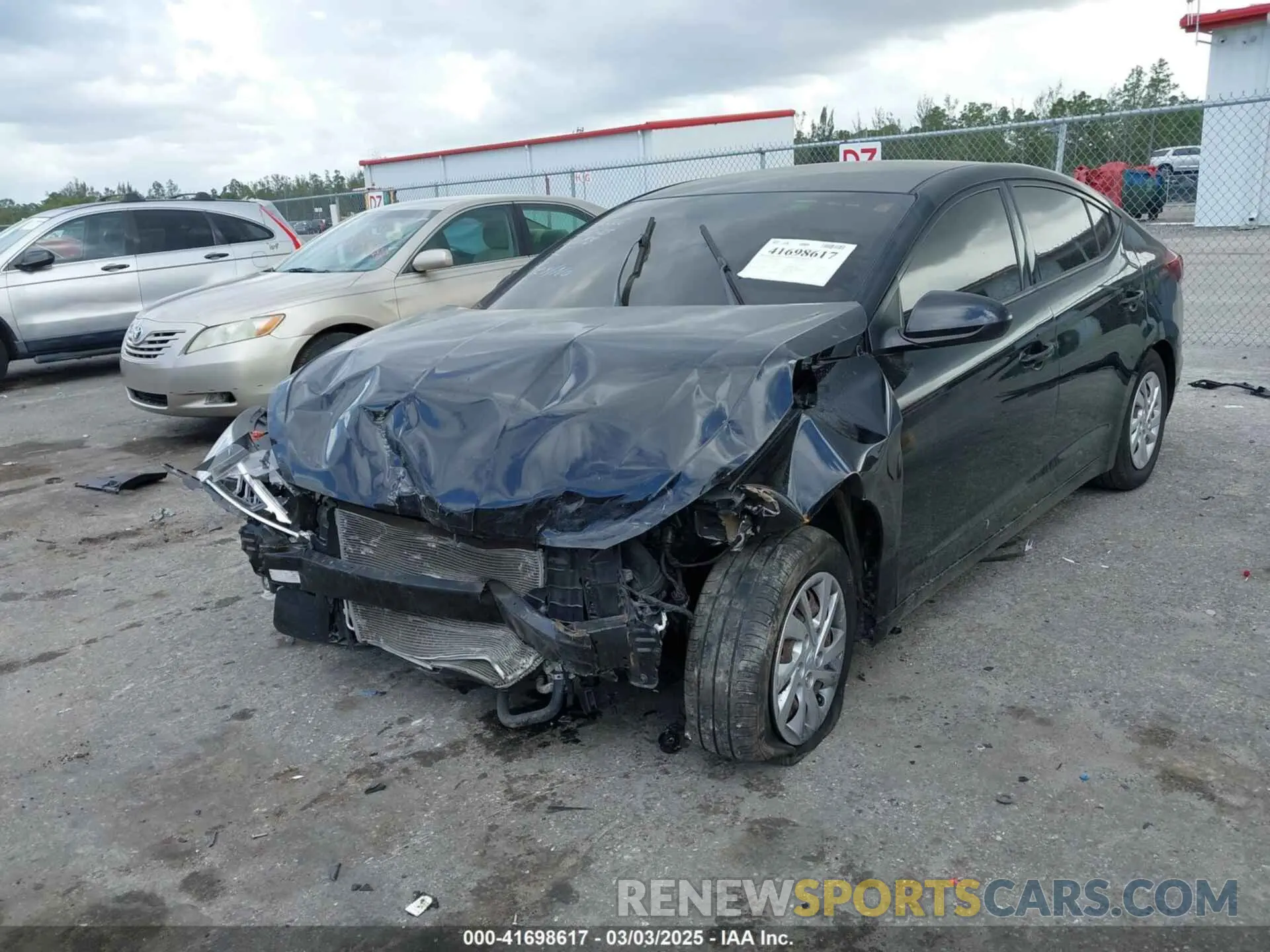 6 Photograph of a damaged car 5NPD74LF4KH441026 HYUNDAI ELANTRA 2019
