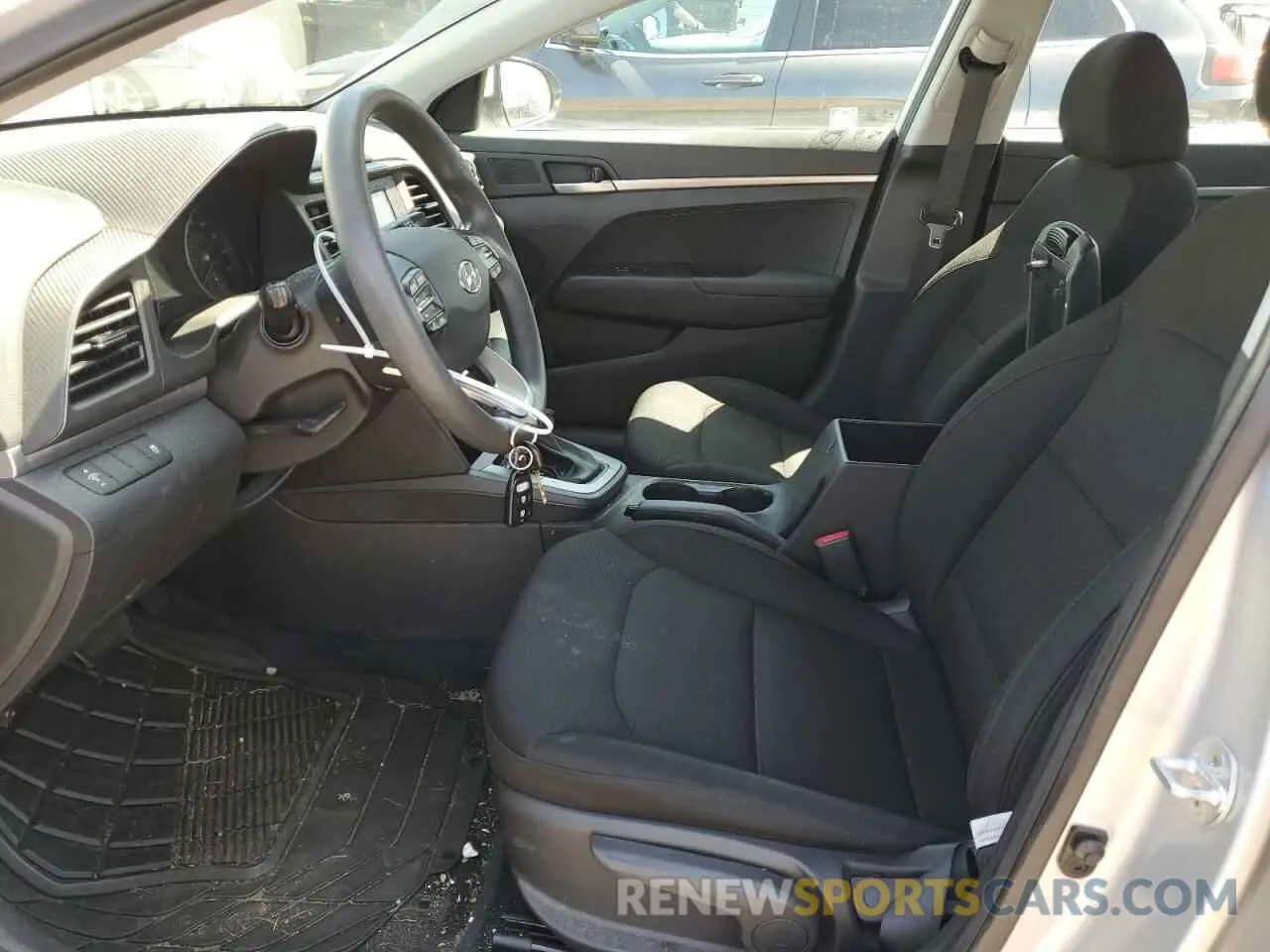 7 Photograph of a damaged car 5NPD74LF4KH442001 HYUNDAI ELANTRA 2019
