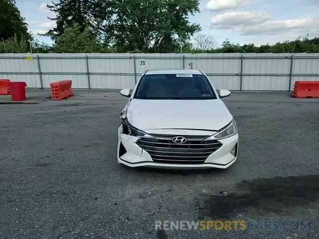 13 Photograph of a damaged car 5NPD74LF4KH442225 HYUNDAI ELANTRA 2019
